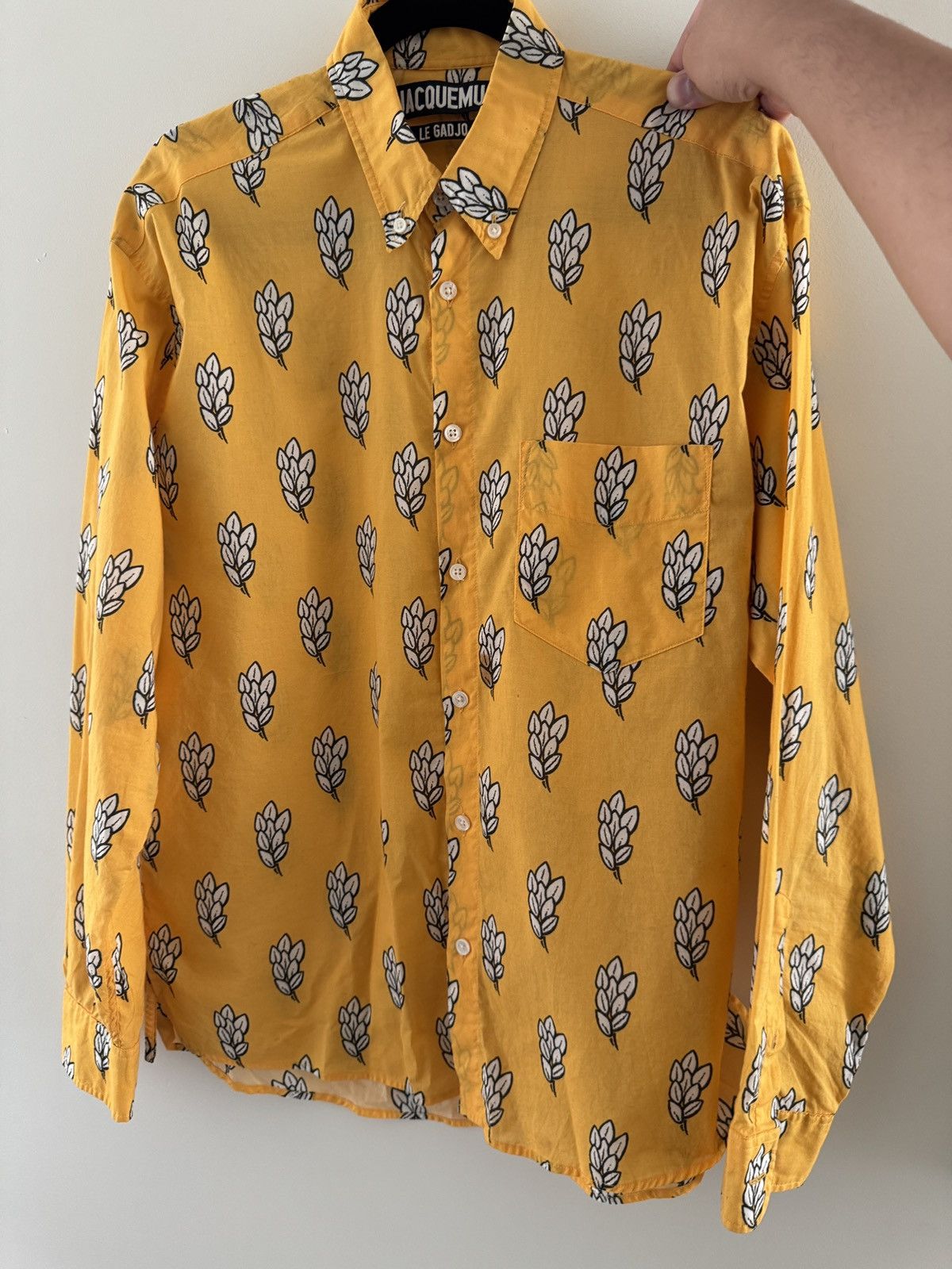 Jacquemus Jacquemus “Le Gadjo” wheat shirt Size US M / EU 48-50 / 2 - 1 Thumbnail