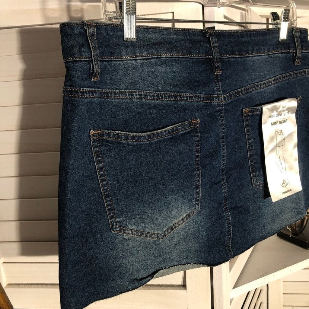 Madden NYC NWT Madden Girl Mini Skirt Raw Hemline Cotton Denim Blue L Size 34" / US 12 / IT 48 - 5 Thumbnail