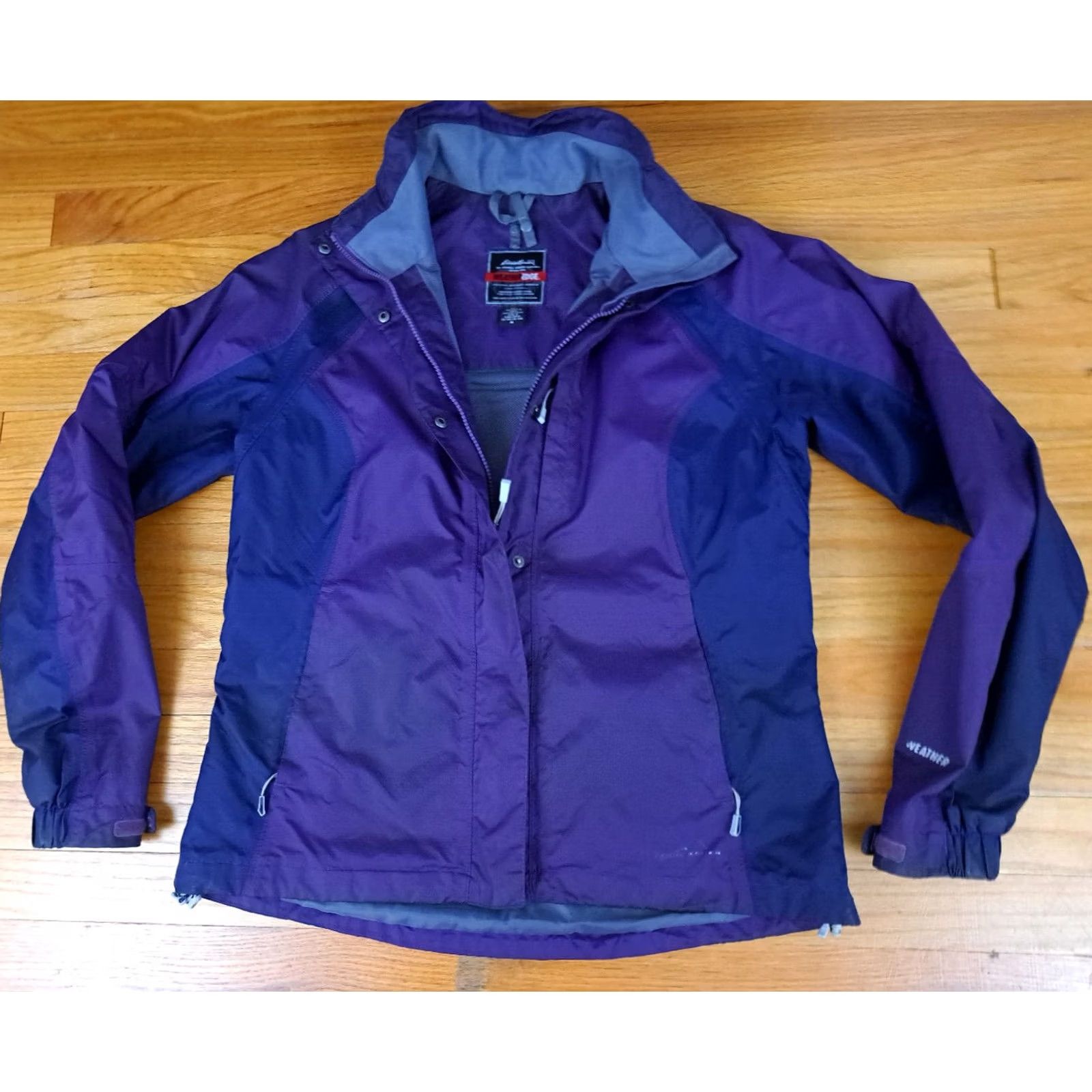 Eddie Bauer Eddie Bauer Women Jacket Full Zip Nylon Purple M Mid-Length Activewear Basic Jacket, 27in Hood Missing, Regular Fit Size M / US 6-8 / IT 42-44 - 2 Thumbnail