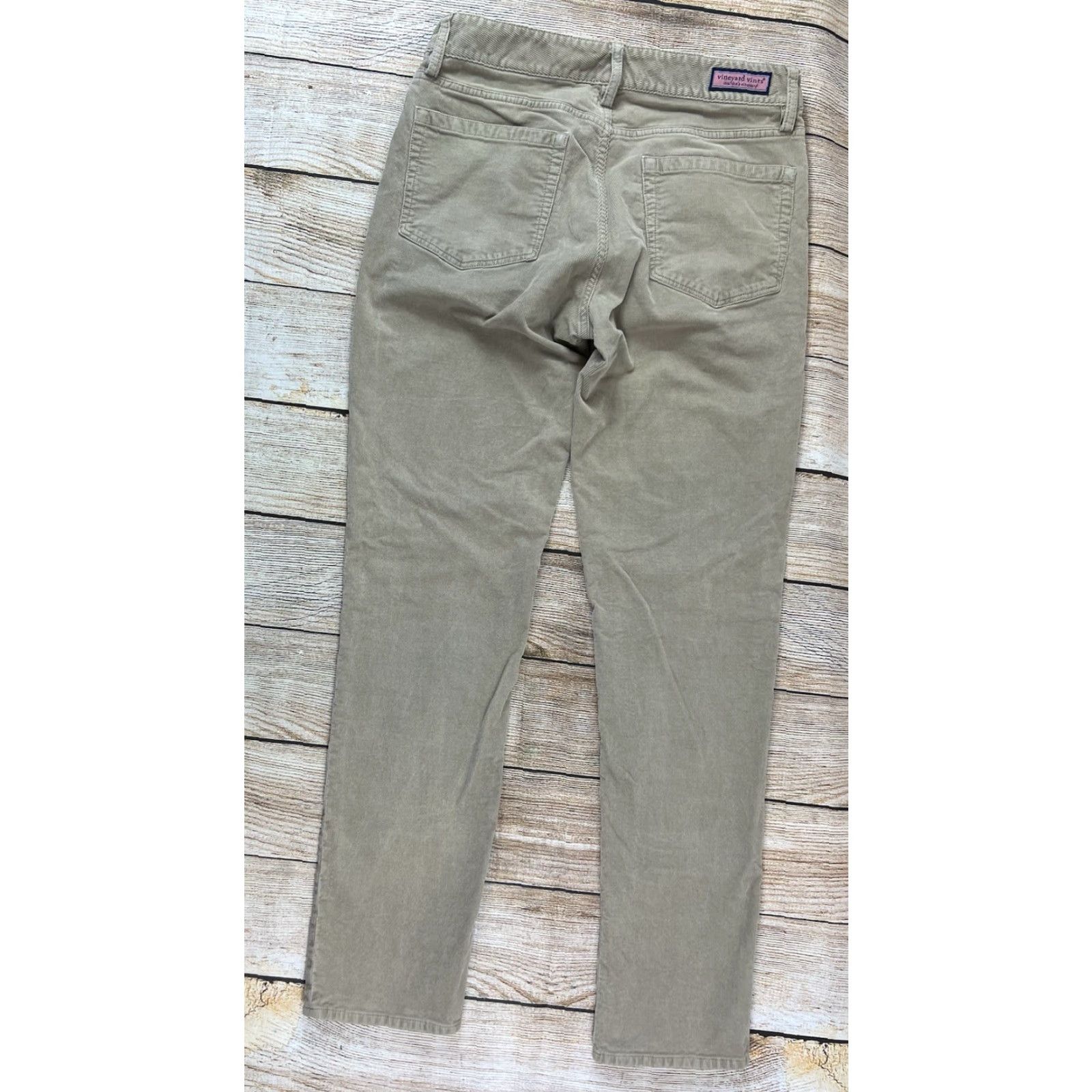 Vineyard Vines Vineyard Vines Mens Pants Beige Corduroy Cotton Chino Golf Preppy Size 30x32 Regular Straight Inseam 32in Front Flat Front Zip Closure Муж? Size US 30 / EU 46 - 2 Thumbnail