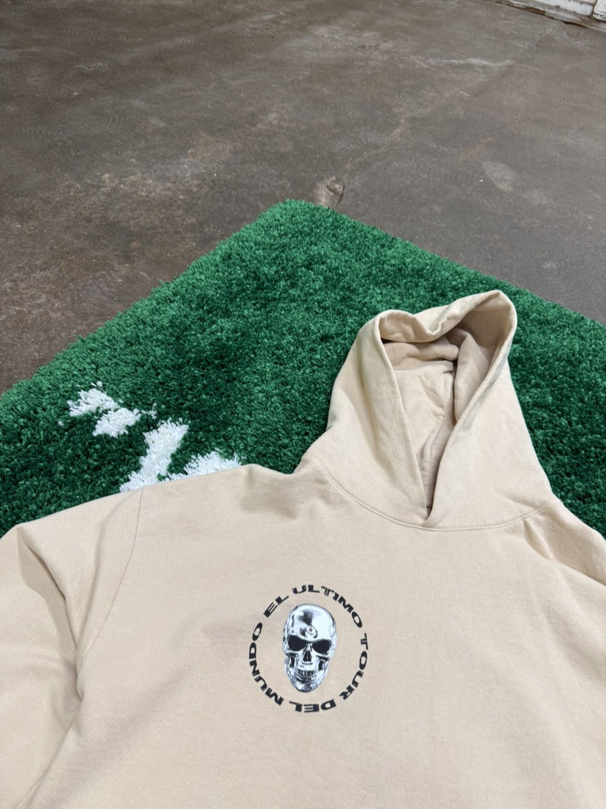Other BAD BUNNY EL ULTIMO TOUR DEL MUNDO HOODIE 2XL XXL Size US XXL / EU 58 / 5 - 5 Thumbnail