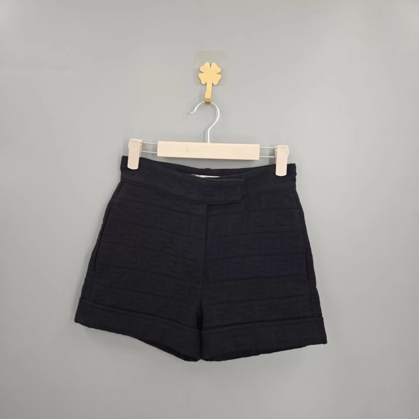Fendi Fendi Full Logo Denim Shorts 36 99 Size 25" / US 0 / IT 36 - 1 Thumbnail