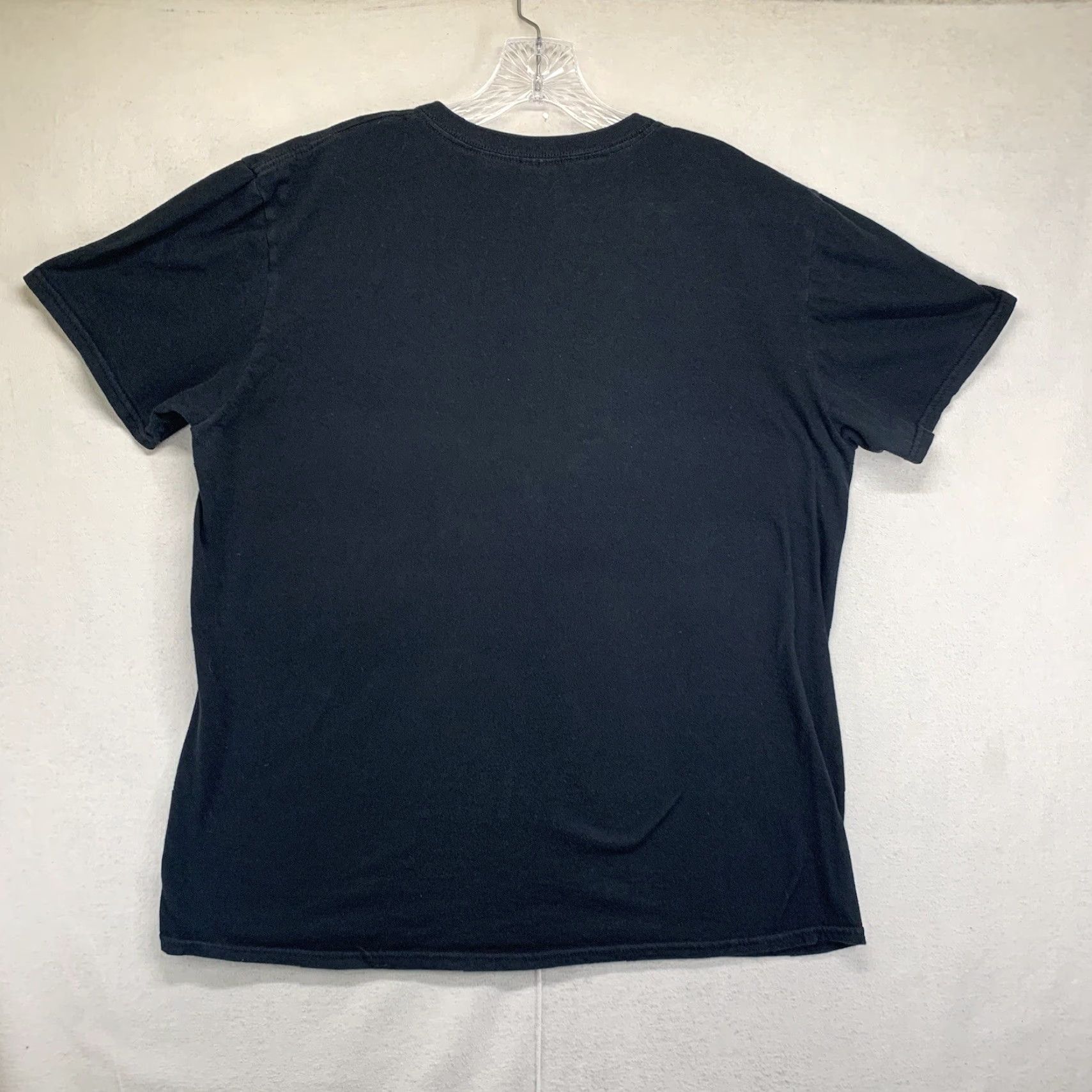 Gildan VINTAGE Gildan T-Shirt Love God Love Others Matthew 22:37-39 Graphic Print Short Sleeve Crew Neck Adult Large Black Mens Size US L / EU 52-54 / 3 - 3 Thumbnail