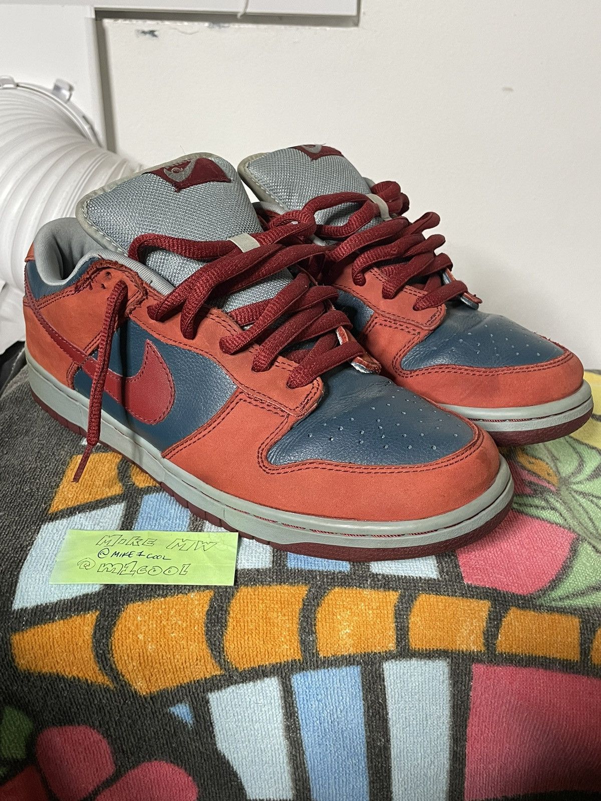 Nike Nike SB Dunk Low 10.5 Sharks RARE mint London Paris supreme Size US 10.5 / EU 43-44 - 10 Thumbnail