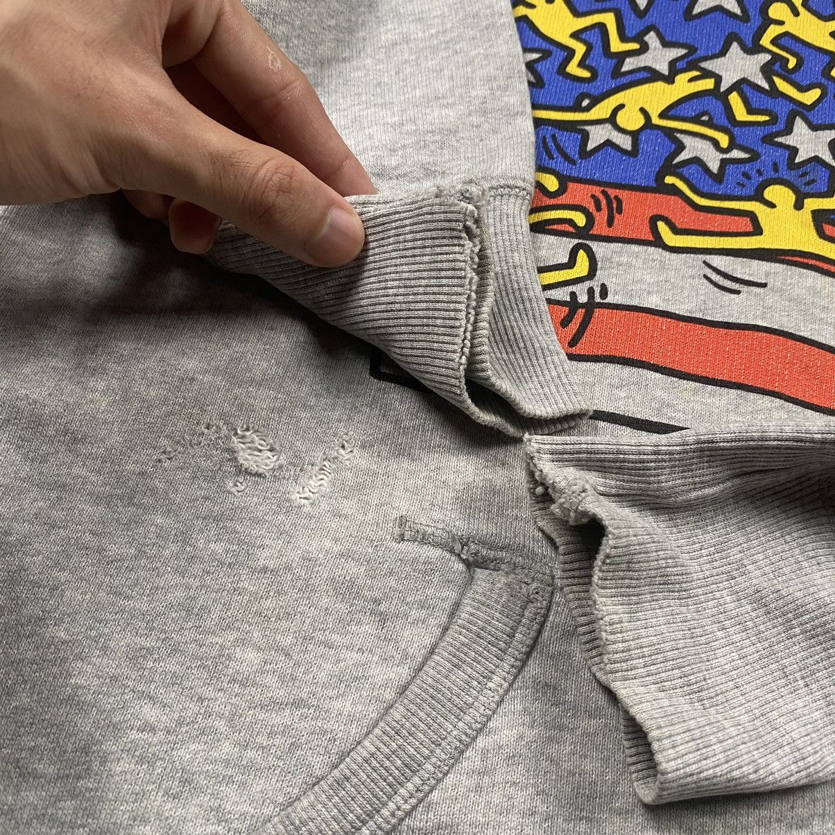 Keith Haring × Vintage y2k Keith Haring USA Flag Art Distressed Pullover Size US M / EU 48-50 / 2 - 6 Thumbnail