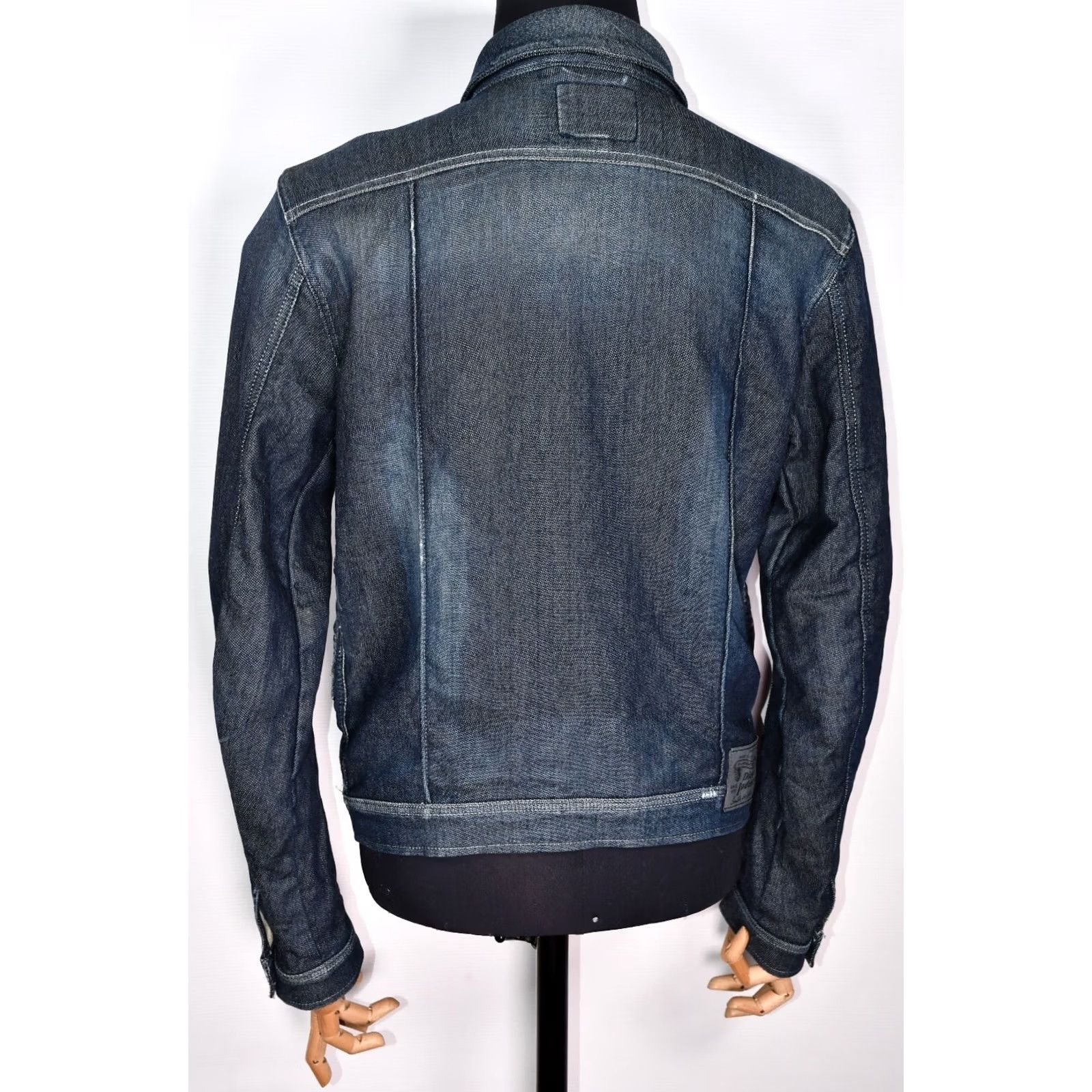 Diesel DIESEL Juzicon Denim Jacket L Blue Mens Jacket Distressed Biker Casual 100% Genuine 93% Cotton 6% Polyester 1% Elastane Regular Size Type: L Size US L / EU 52-54 / 3 - 5 Thumbnail