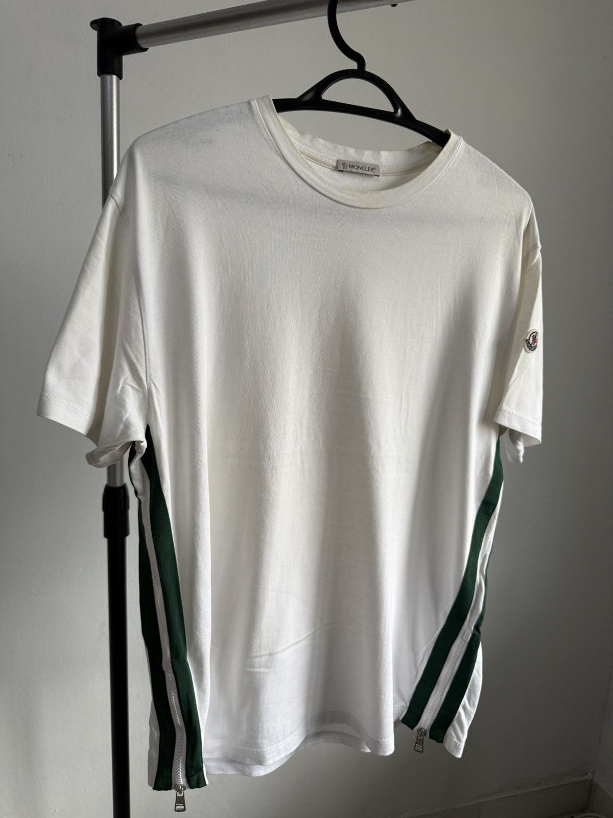 Moncler Moncler Tee Green stripe shirt Size US L / EU 52-54 / 3 - 3 Thumbnail
