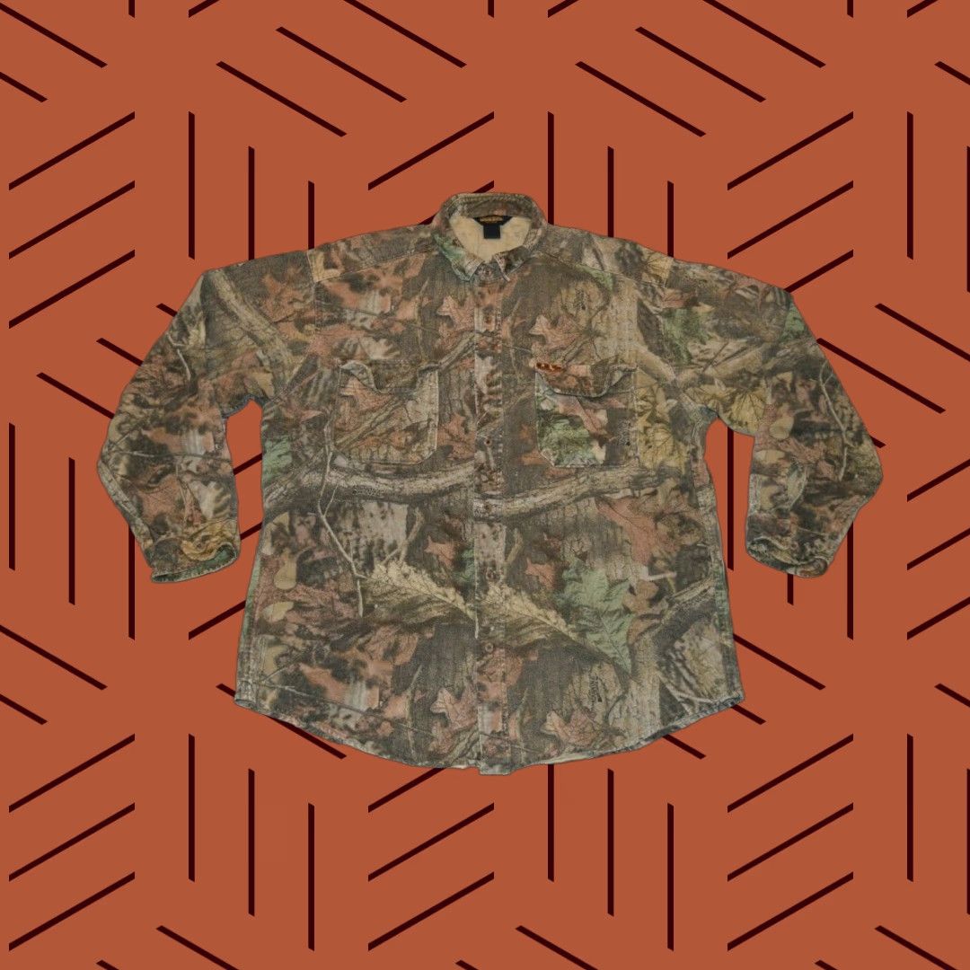 Vintage VINTAGE Woolrich Camouflage ChamOis Shirt Advantage Timbe CAMOUFLAGE Size L Large FADED Shirt Mens Size US L / EU 52-54 / 3 - 1 Thumbnail