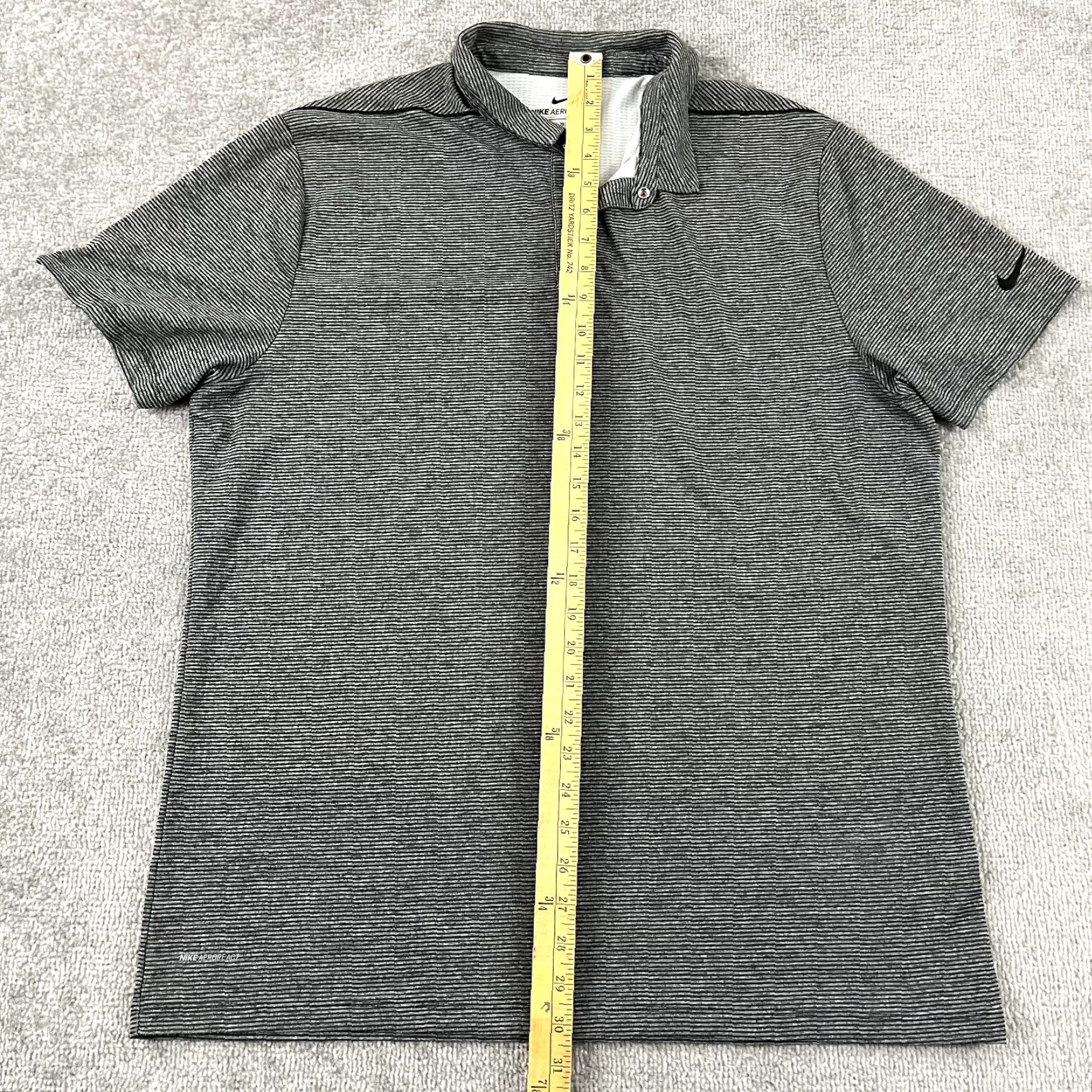 Nike NIKE Polo Shirt Mens AEROREACT Extra Large Gray Striped Snap Collar Golf Sport Size US XL / EU 56 / 4 - 6 Thumbnail