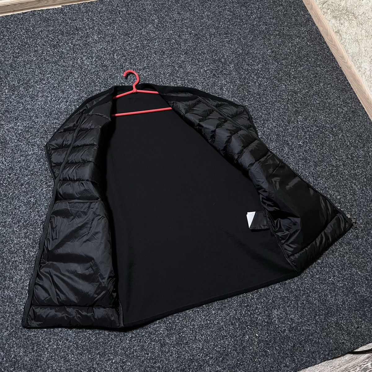Moncler Moncler vest down Size M / US 6-8 / IT 42-44 - 12 Thumbnail