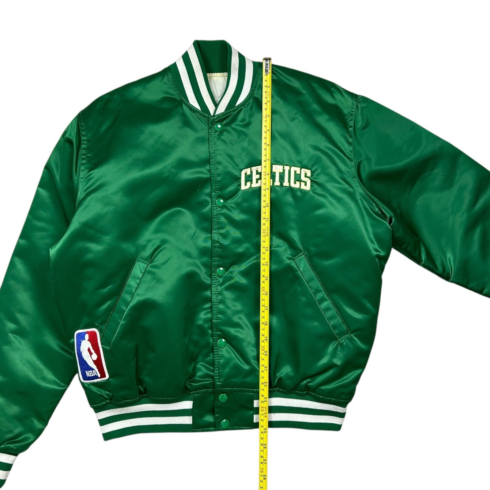 NBA VTG 90s NBA BOSTON CELTICS STARTER SATIN JACKET BIG PATCH Size US M / EU 48-50 / 2 - 12 Thumbnail