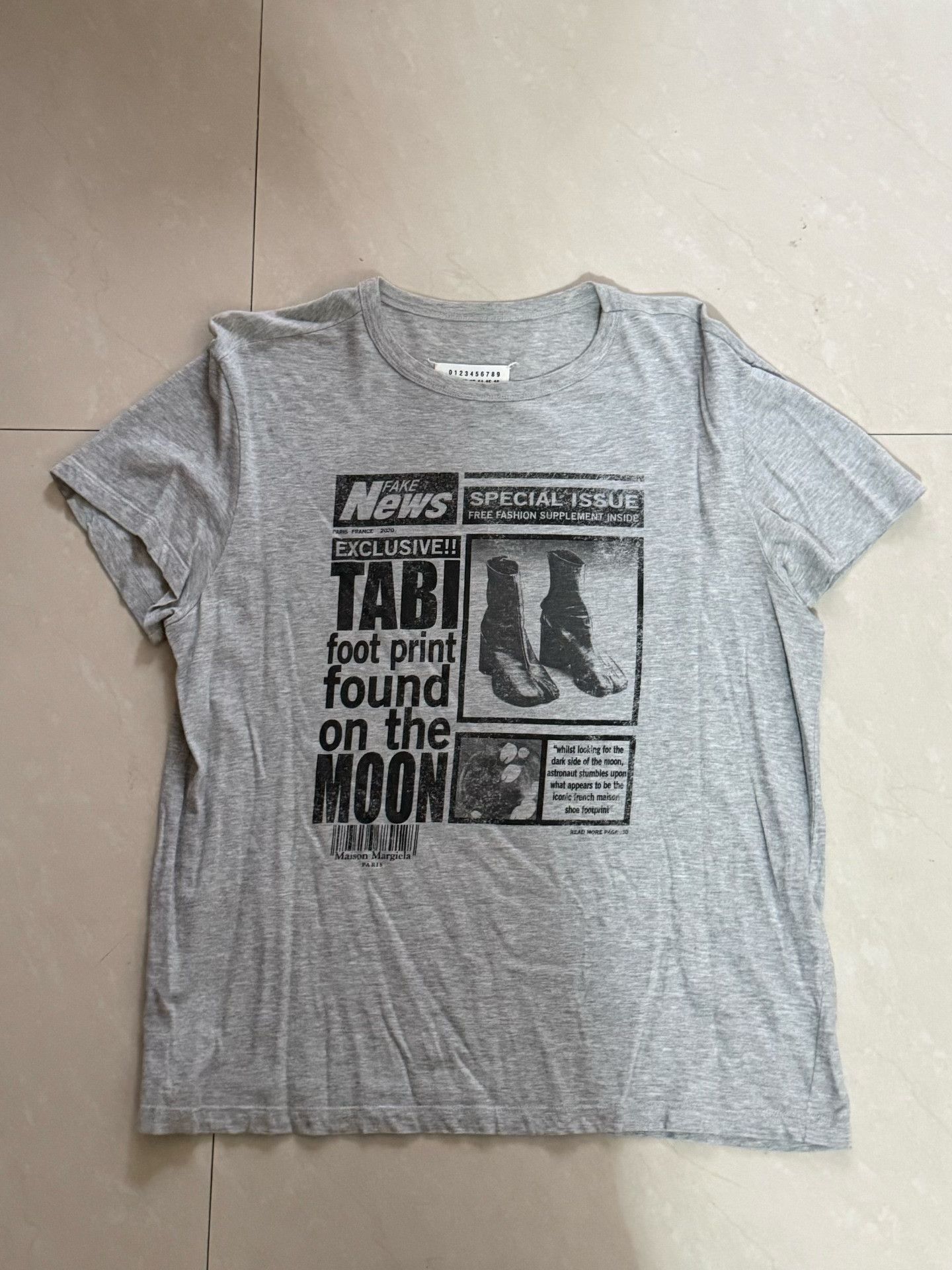 Maison Margiela Maison Margiela Tabi Newspaper Print Size US 14 / EU 47 - 1 Thumbnail