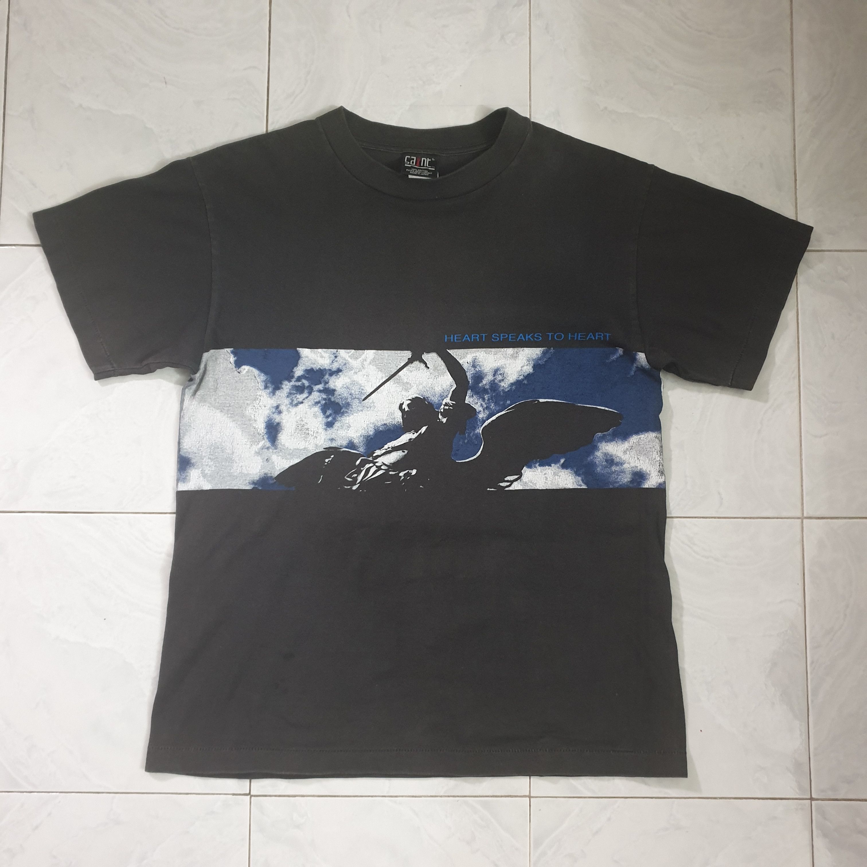SAINT MICHAEL Sky Pearl Jam Yield Tour 1998 T Shirt