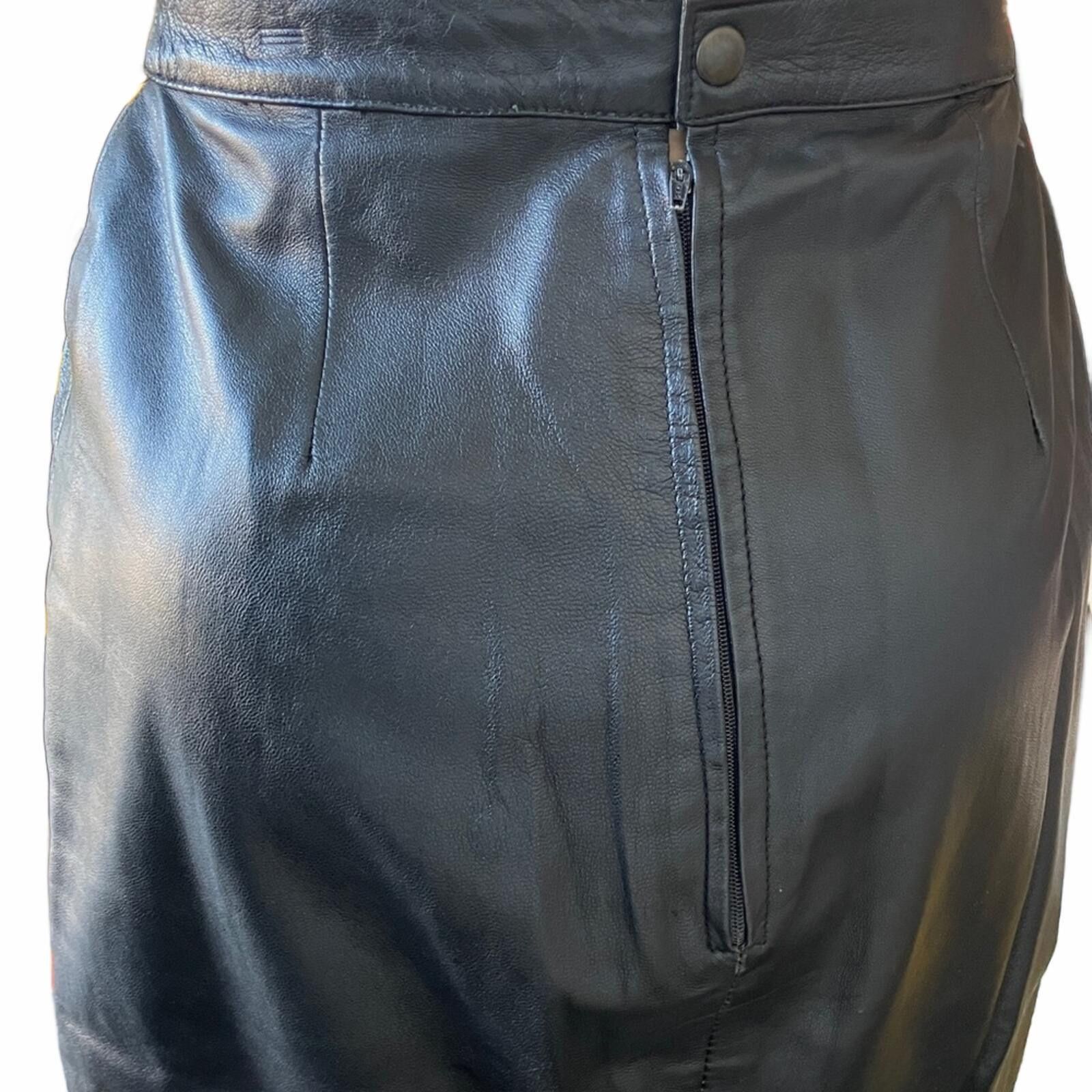 Vera Pelle Vera Pelle Elegant Black Leather Pencil Skirt Size 30" / US 8 / IT 44 - 7 Thumbnail