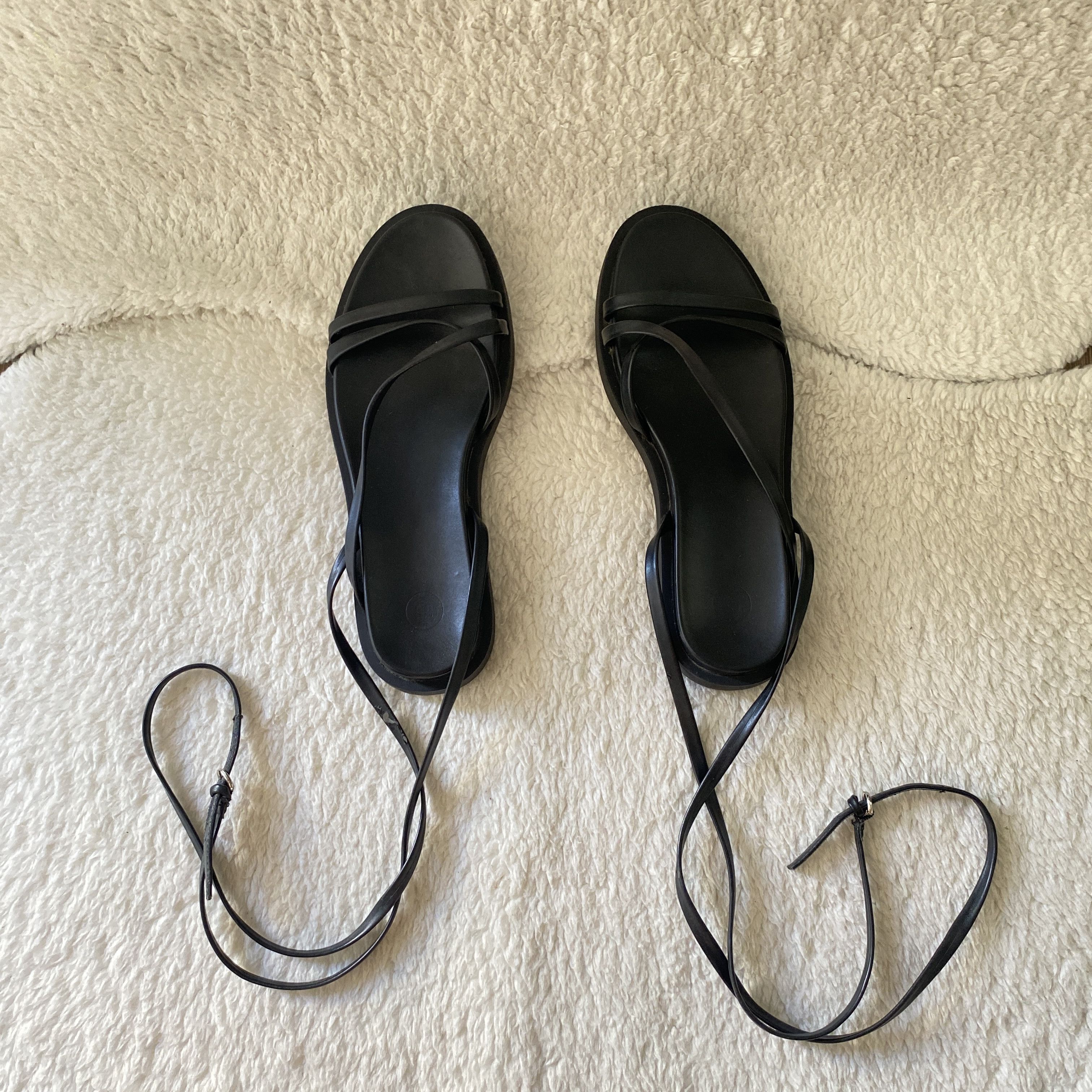 Urban Outfitters Urban Outfitters Vicki Strappy Sandals 7–7.5 Size US 7.5 / IT 37.5 - 3 Thumbnail