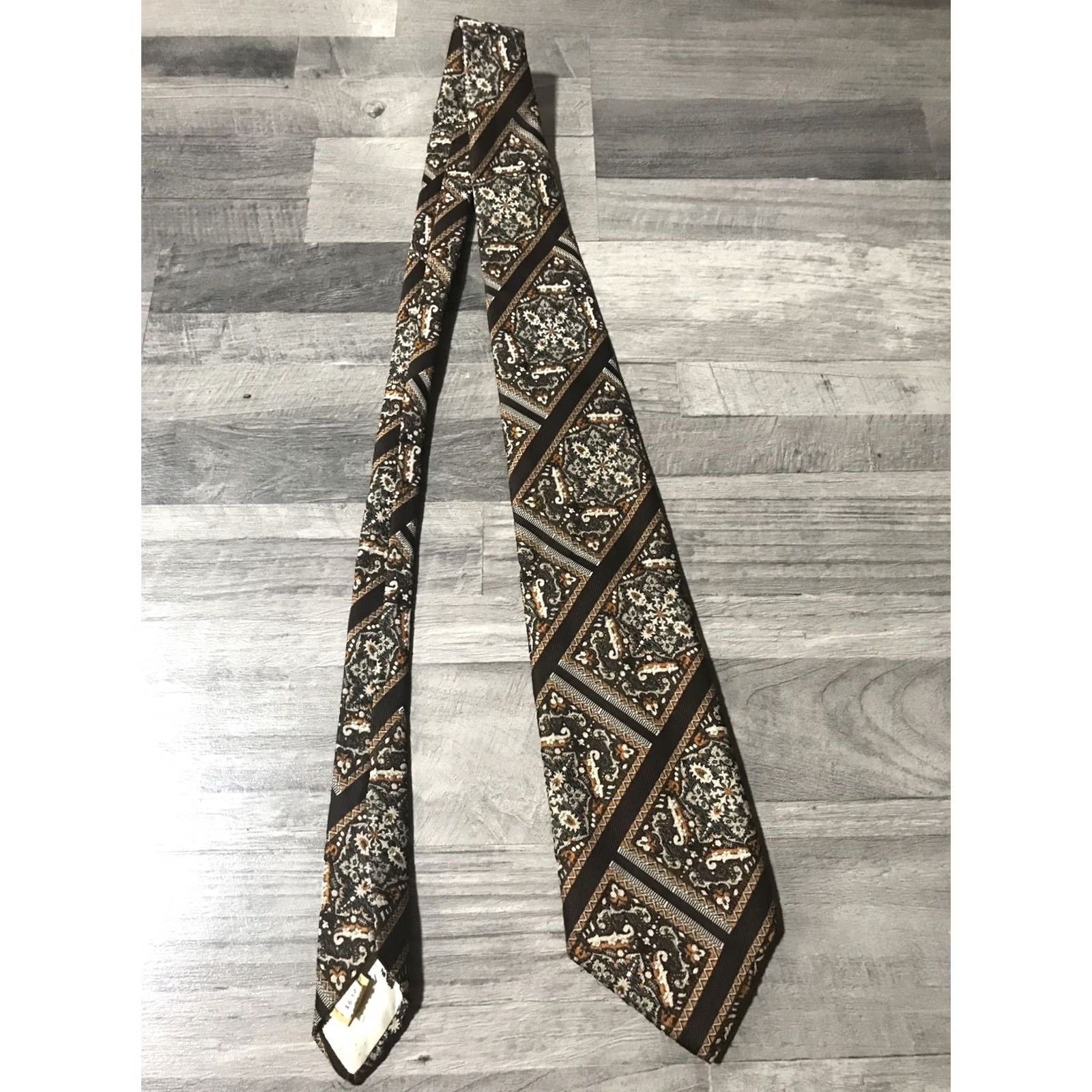 Vintage VINTAGE Qiana Tie Wide Brown Gold 60s 70s Retro Nylon Foulard Men One Size Browns Tie Retro 1970s Mens Size ONE SIZE - 4 Thumbnail