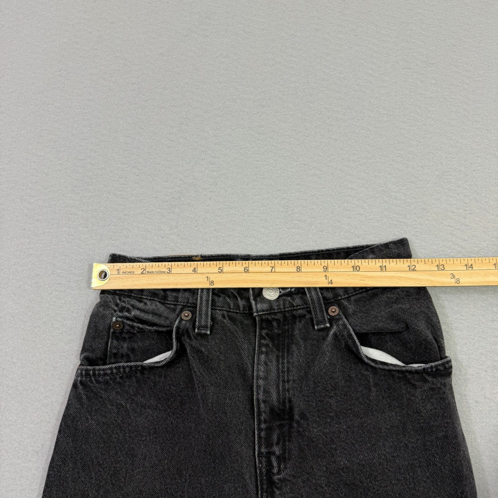 Levi's Vintage Levis 950 Jeans Size 1 Med (24x30) Relaxed Tapered Size 24" / US 00 / IT 34 - 7 Thumbnail