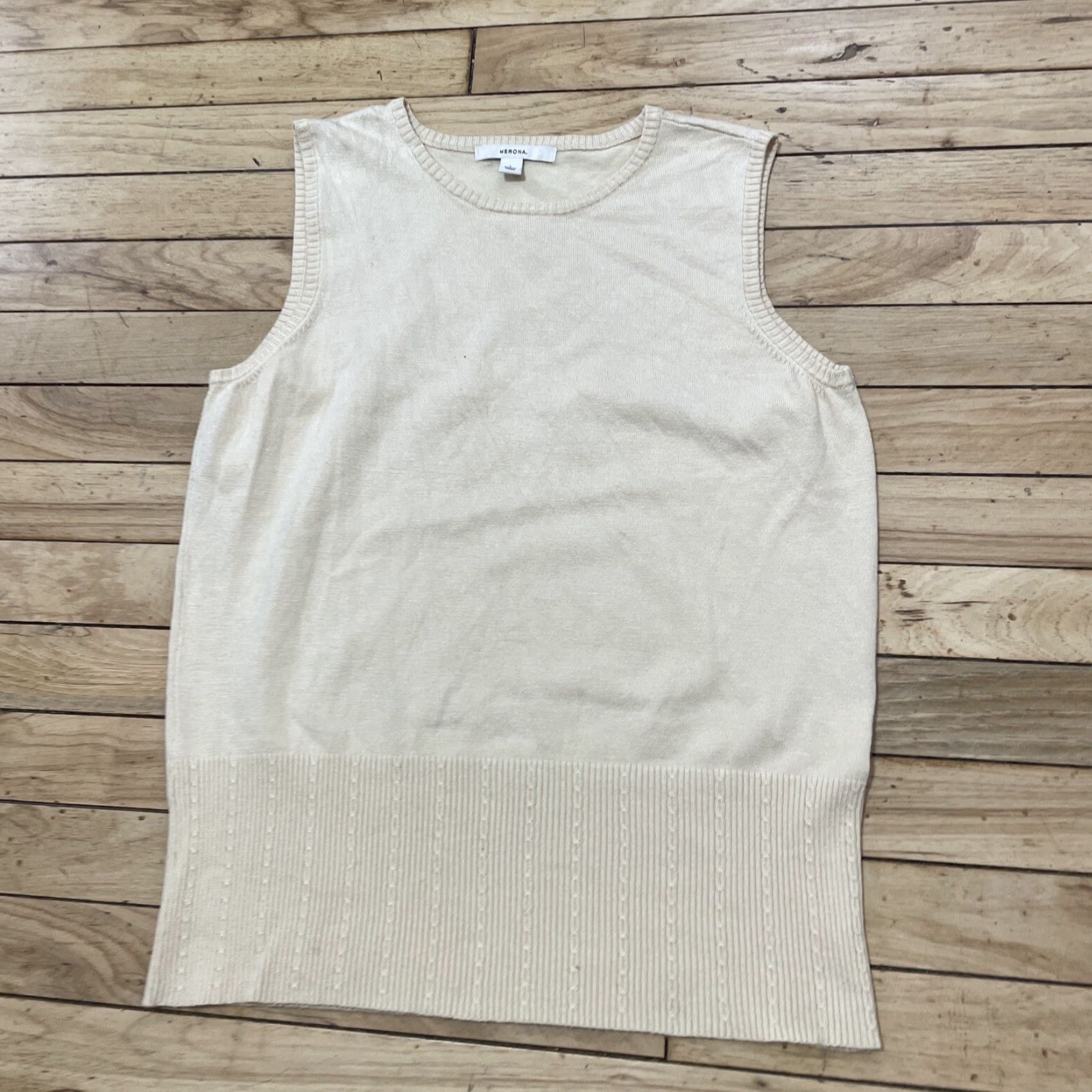 Merona Merona Sweater Vest Women L Yellow Cableknit Preppy Normcore Pullover Academia L Size L / US 10 / IT 46 - 2 Thumbnail