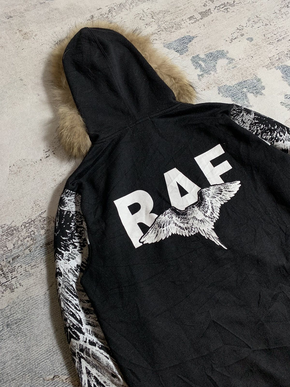 Japanese Brand Faux fur hoodie Wing Raf Style M.hoard Size US M / EU 48-50 / 2 - 4 Thumbnail