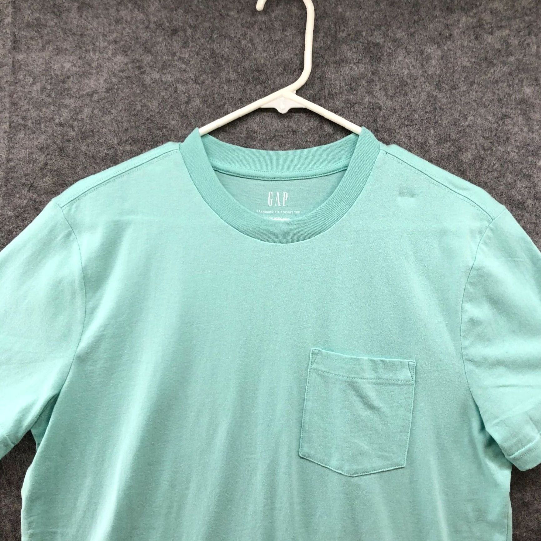 Gap VINTAGE Gap Pocket T-Shirt Men S Light Blue Crewneck Short Sleeve Cotton Size US S / EU 44-46 / 1 - 3 Thumbnail
