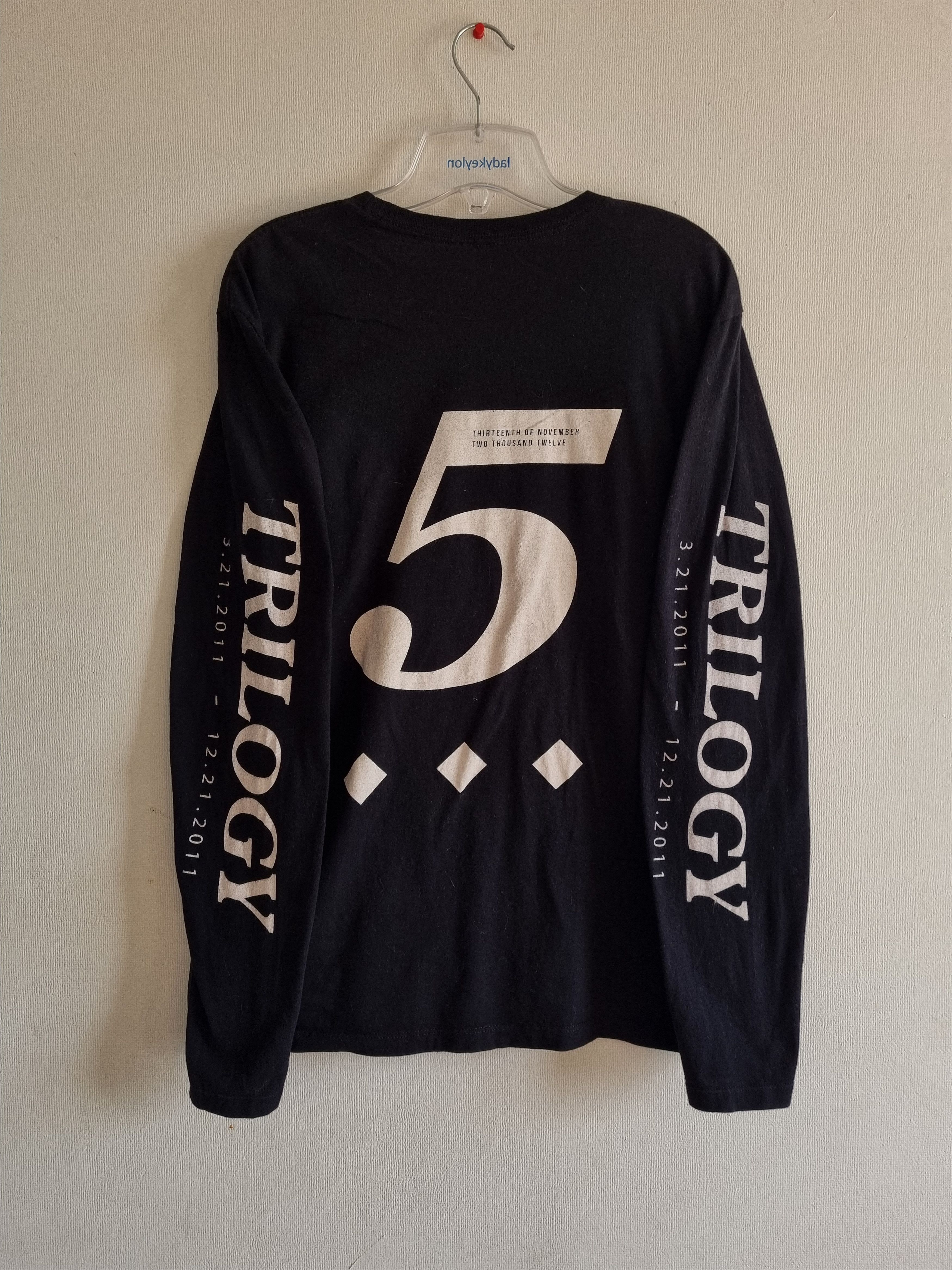 The Weeknd × XO The weeknd tee 5th anniversary "Trilogy" Size US L / EU 52-54 / 3 - 2 Thumbnail