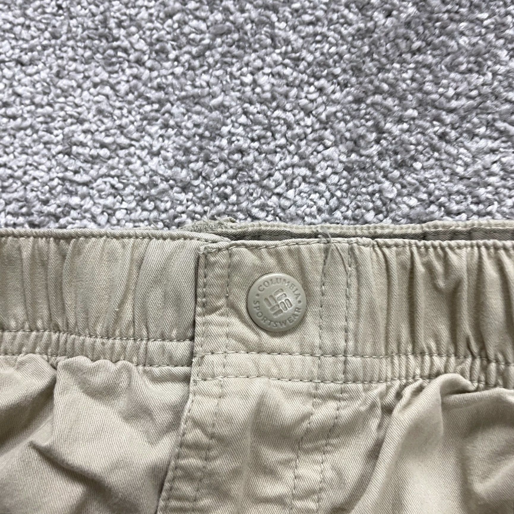 Vintage Columbia Shorts Mens Large Beige Athletic Outdoor Fishing Hiking Water Sports Elastic Waist Cotton Nylon Fish Size US 33 - 3 Thumbnail