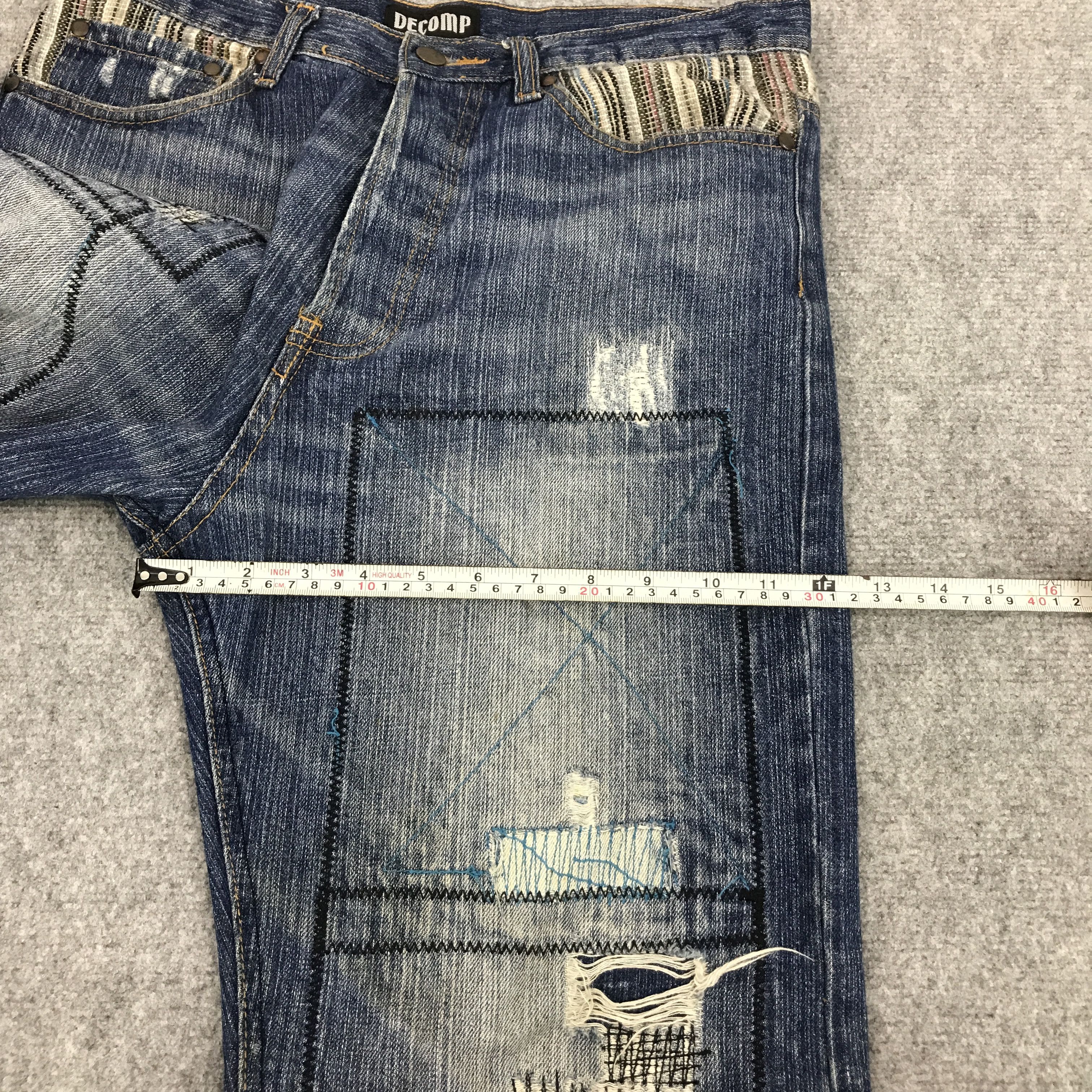 Japanese Brand JAPAN DECOMP PATCHWORK DESIGN DISTRESSED JEAN Size US 31 - 5 Thumbnail