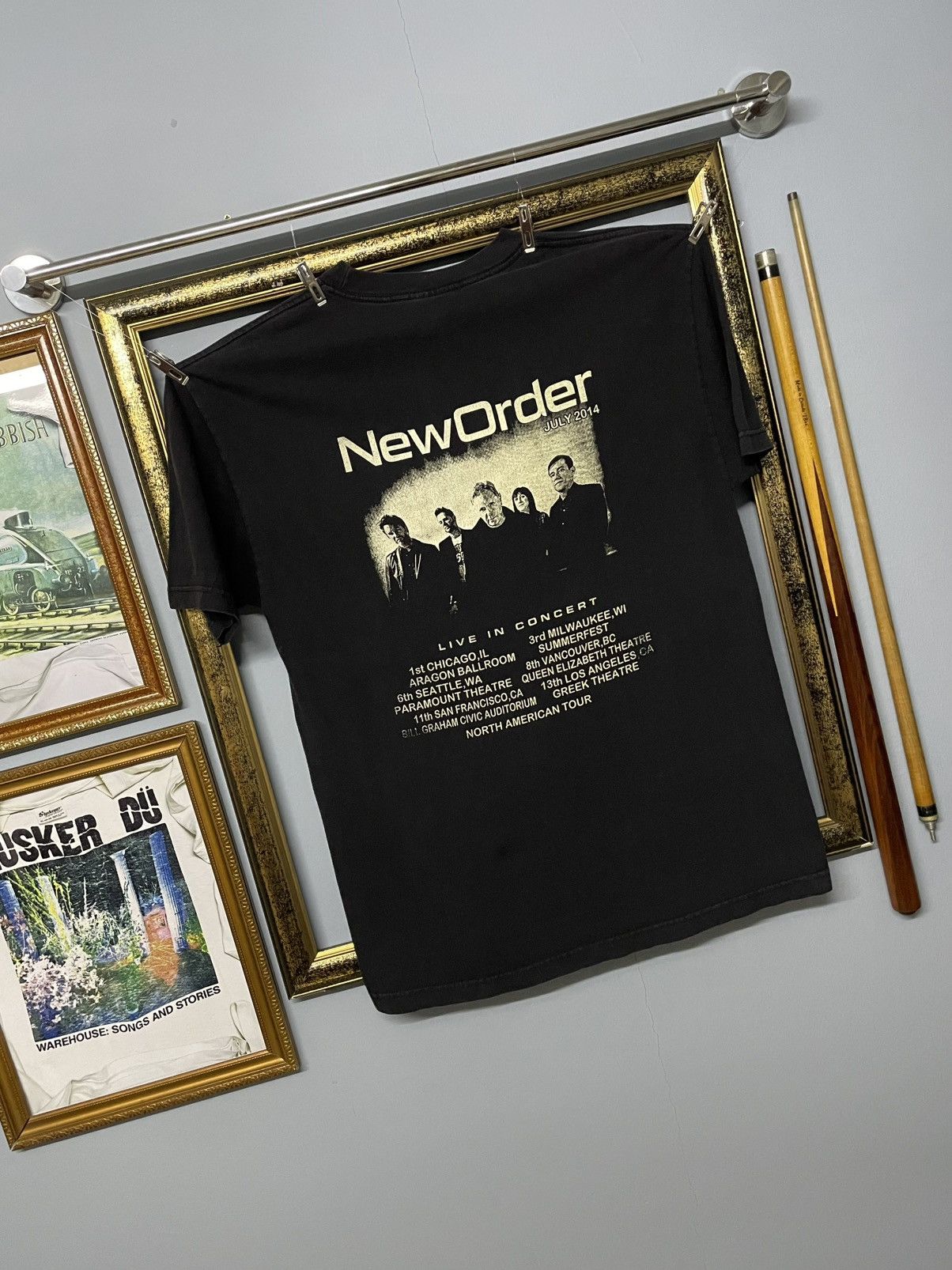 Band Tees Vintage Original Neworder Band Tee Pyramid Illustrated Tour Size US M / EU 48-50 / 2 - 9 Thumbnail