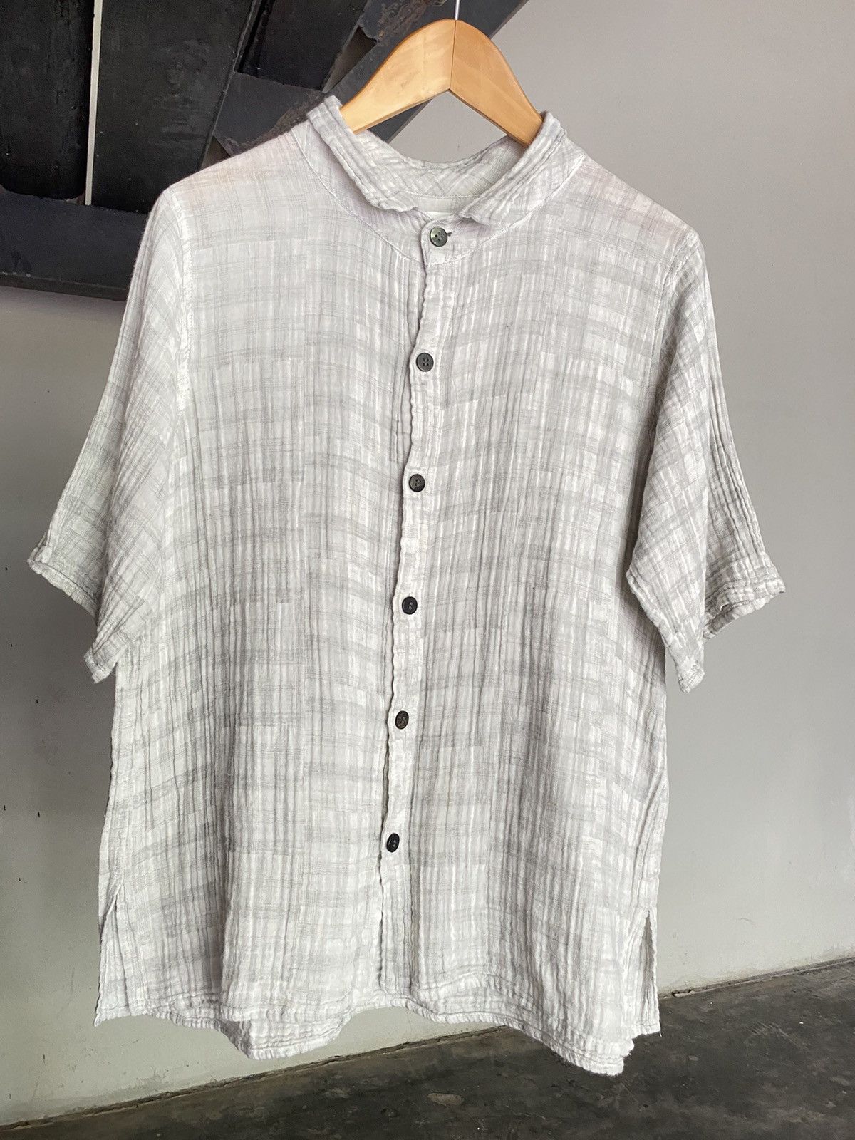 image of Issey Miyake Plantation Oversized Mandarin Collar Shirt in White, Men's (Size Medium)