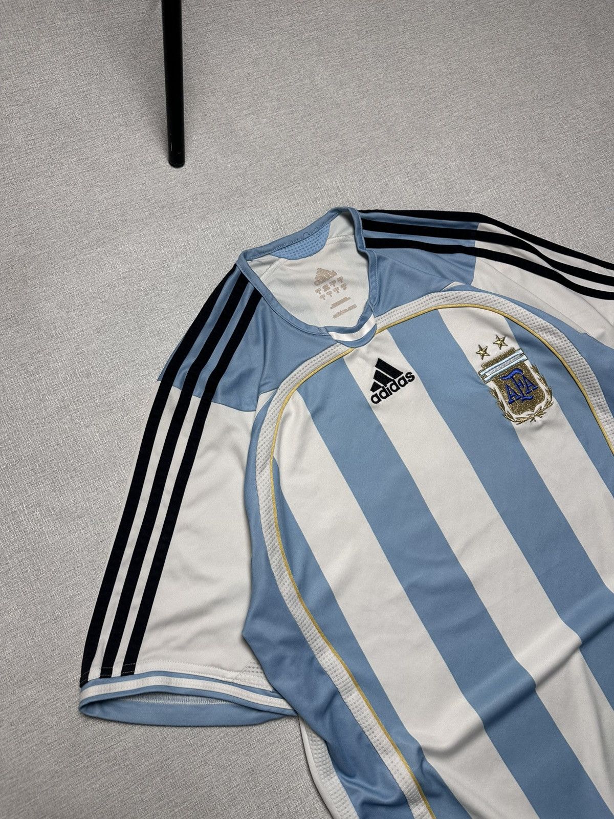 Adidas × Vintage Argentina 2008 jersey soccer Messi retro fifa wolf cup Size US S / EU 44-46 / 1 - 3 Thumbnail