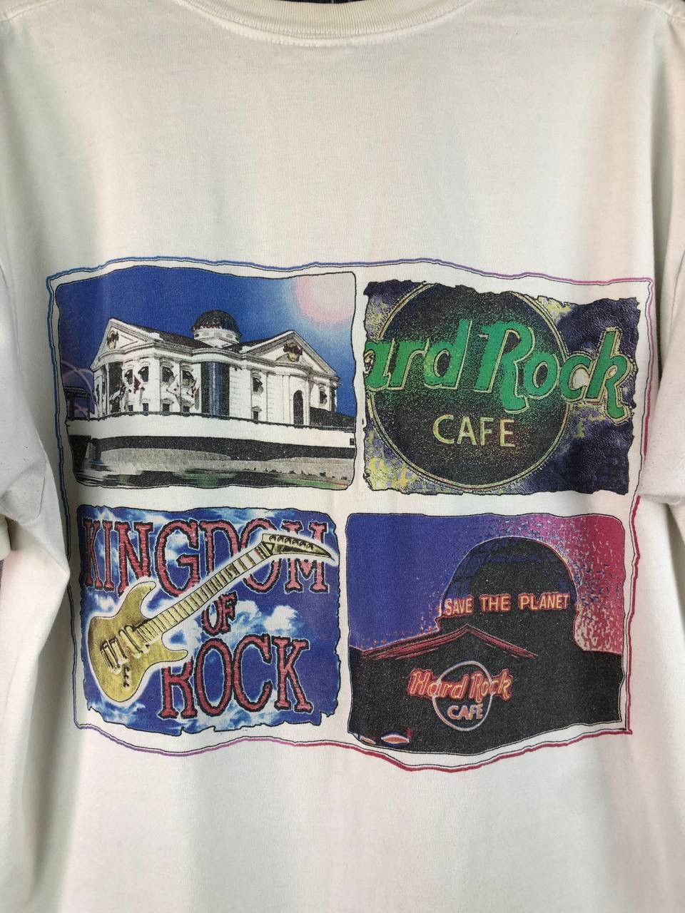 Hard Rock Cafe Vintage 90s Hard Rock Cafe Orlando Printed Logo USA Size US L / EU 52-54 / 3 - 10 Thumbnail