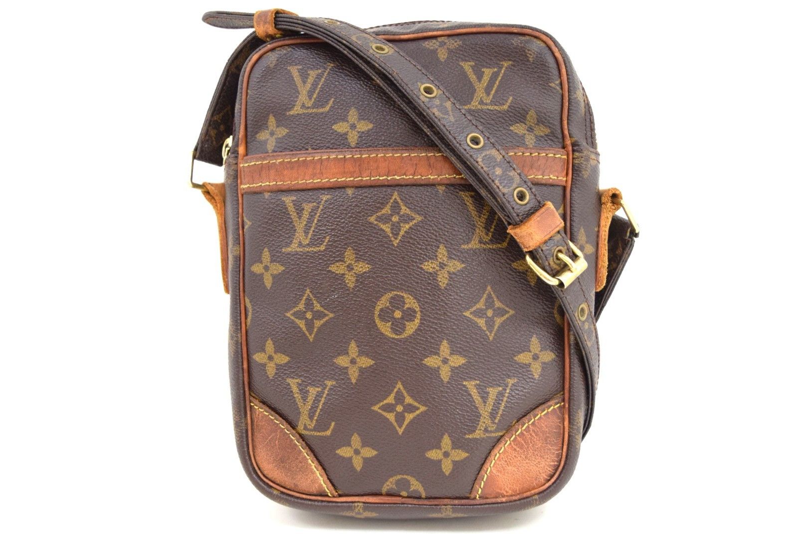 Louis Vuitton Louis Vuitton Danube Crossbody Bag Monogram M45266 Size ONE SIZE - 1 Thumbnail