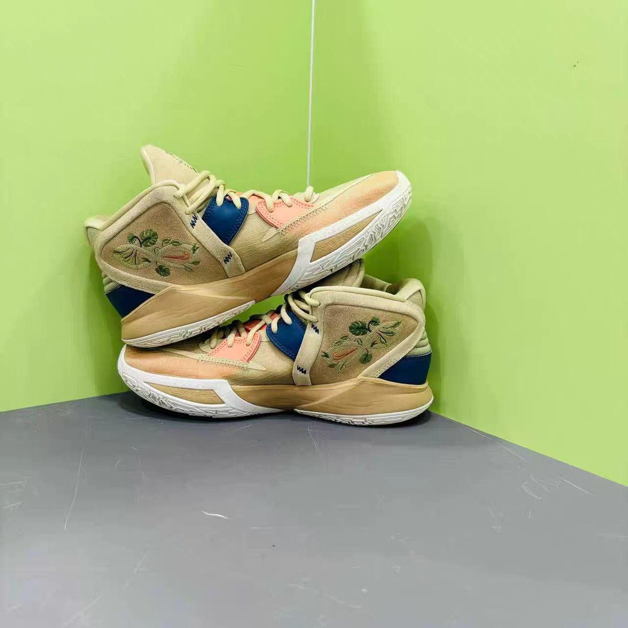 Nike Nike Kyrie 8 Infinity Basketball Shoes K15 Size US 9 / EU 42 - 6 Thumbnail