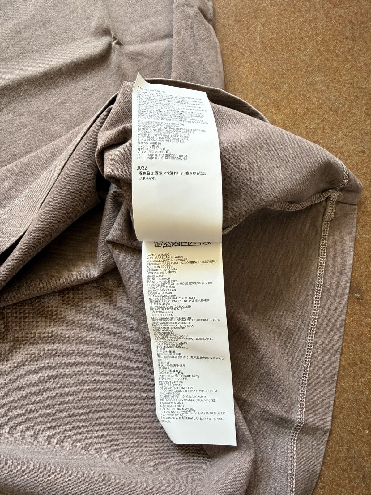 Maison Margiela Maison Margiela Line 10 Basic Tee Enzyme Wash Brown Medium Size US M / EU 48-50 / 2 - 8 Thumbnail