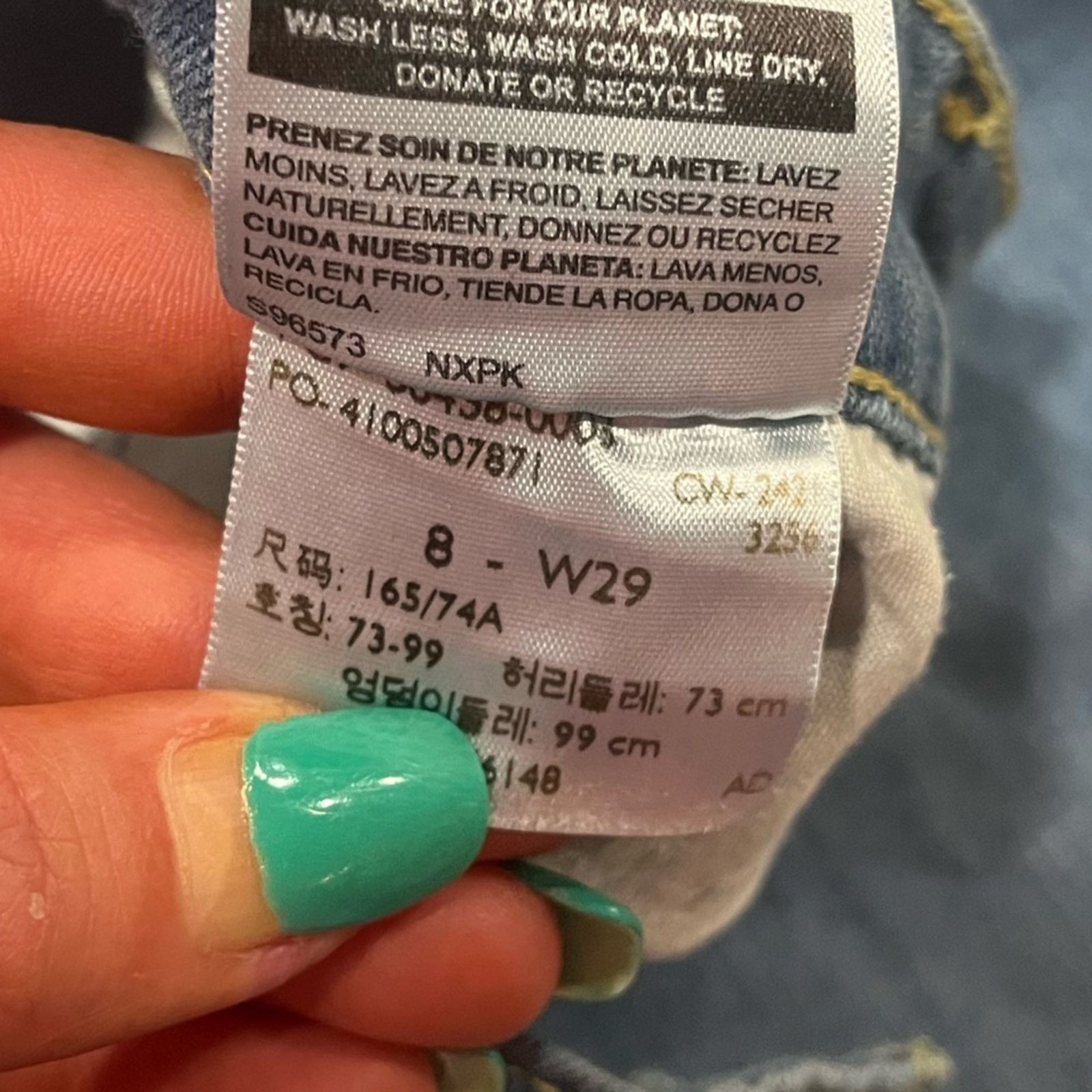Levi's Levis Jeans Mid Rise Capris Boyfriend Distressed Denim Size 30" / US 8 / IT 44 - 8 Thumbnail