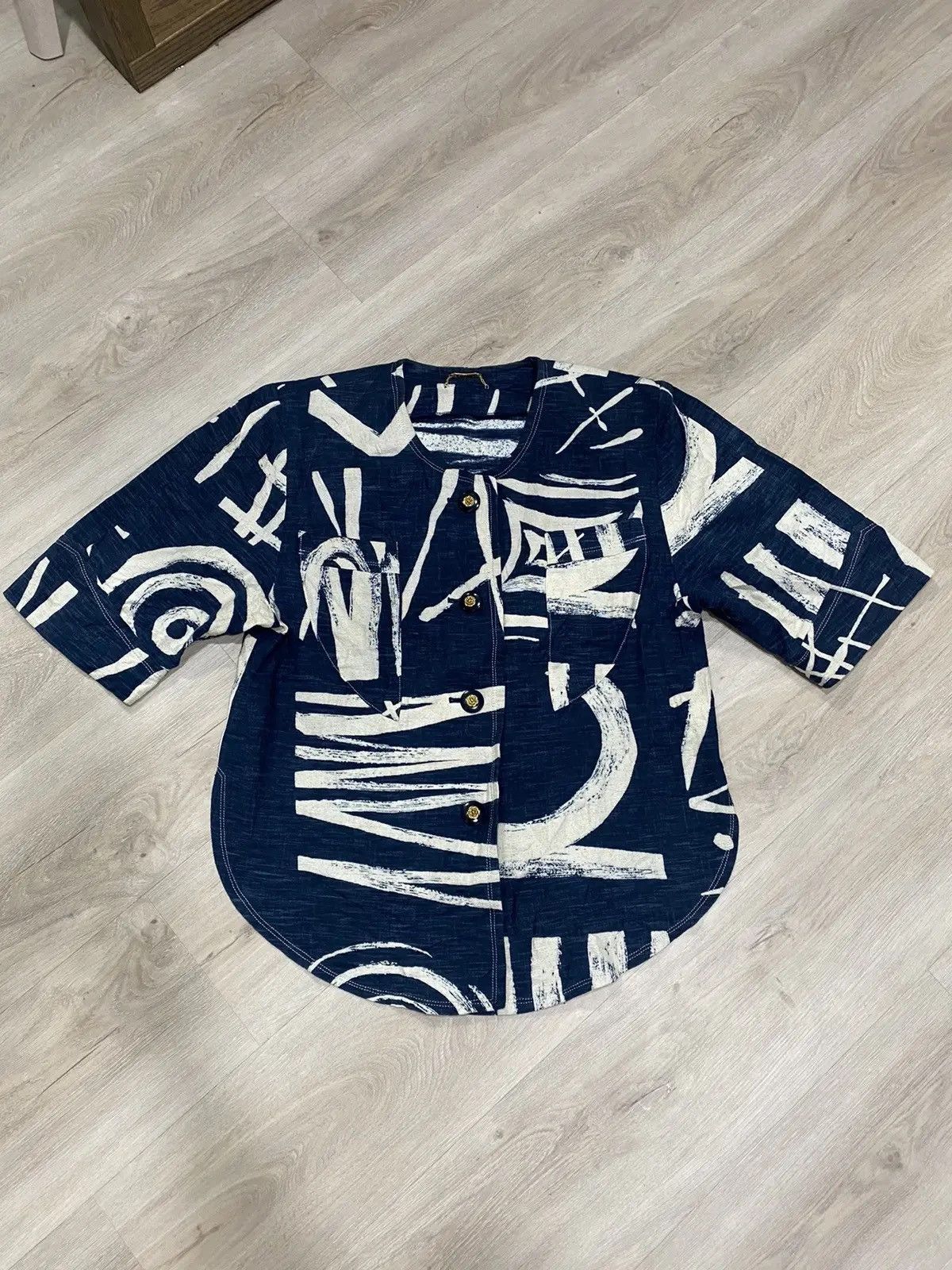 Japanese Brand Jeans Abstract pattern style shirt Size S / US 4 / IT 40 - 1 Thumbnail