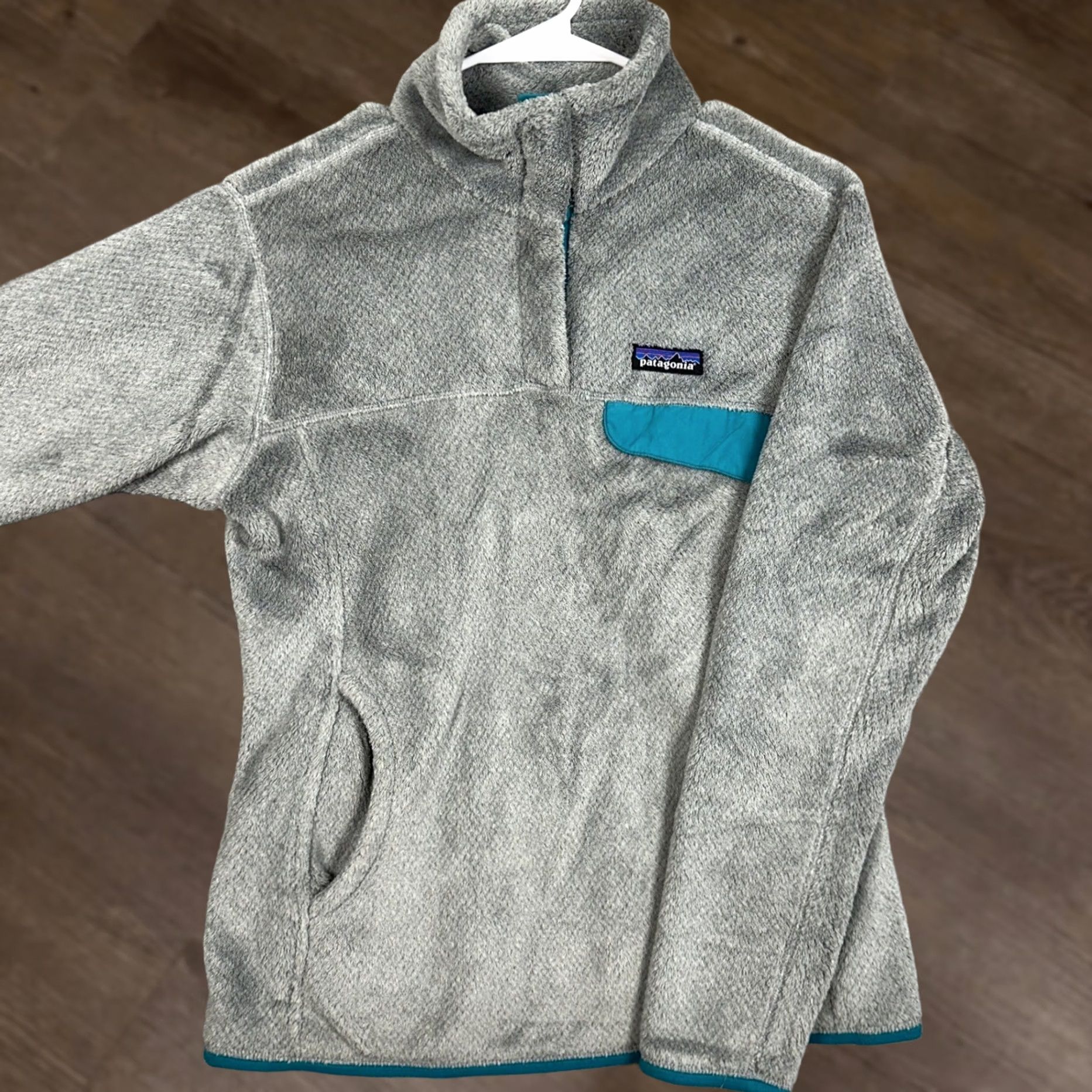 Patagonia Patagonia Re-Tool Sweatshirt Women M Gray Fleece Snap Pullover Mock Neck Pocket EUC Dynamic Logo Size M / US 6-8 / IT 42-44 - 1 Thumbnail