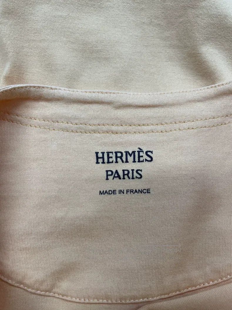 Hermes Hermes Pocket Short Sleeve T-Shirt Size XS / US 0-2 / IT 36-38 - 4 Thumbnail