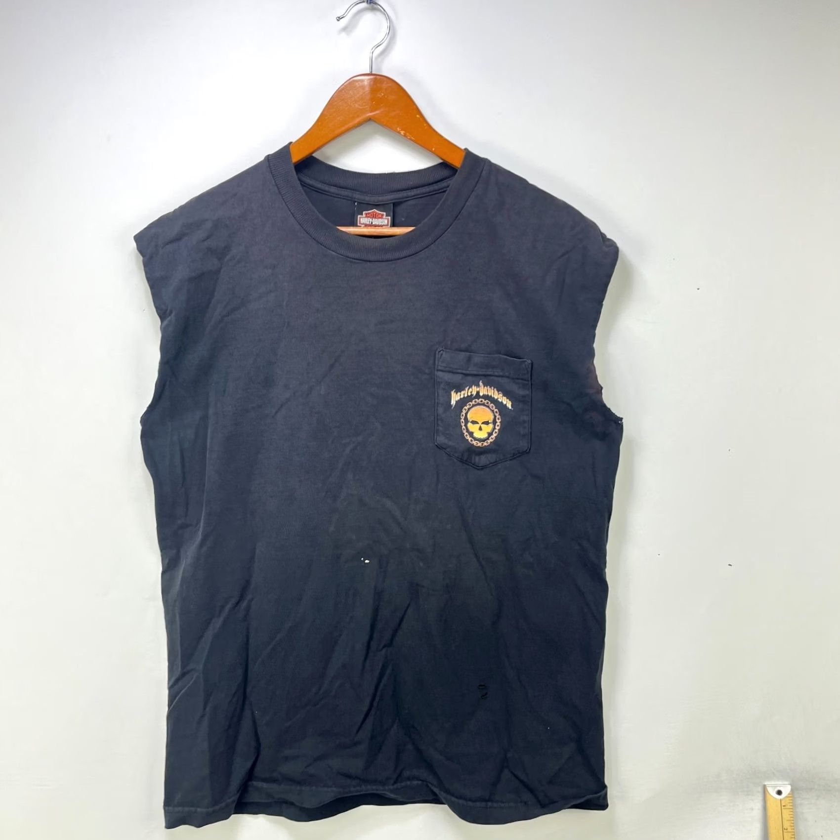 Harley Davidson VINTAGE Harley-Davidson Sleeveless Skull Shirt Large Mens T-Shirt Black Cotton US 90s Western Outdoor Pattern: Solid Size US L / EU 52-54 / 3 - 2 Thumbnail
