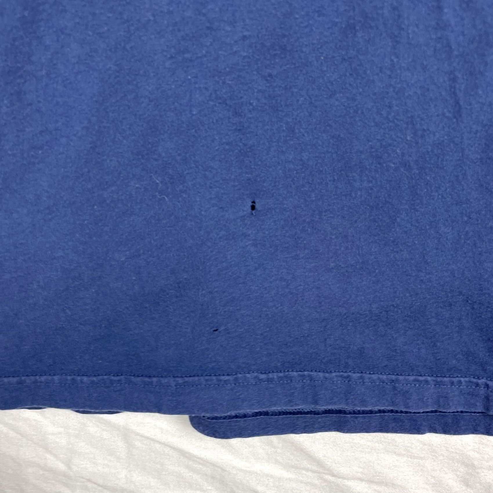 Patagonia Patagonia Shirt Mens Large Navy Blue Organic Cotton Slim Fit Pocket Short Sleeve Shirtfront Pocket Logo Crew Neck T-Shirt Men Vintage? Size US L / EU 52-54 / 3 - 6 Thumbnail