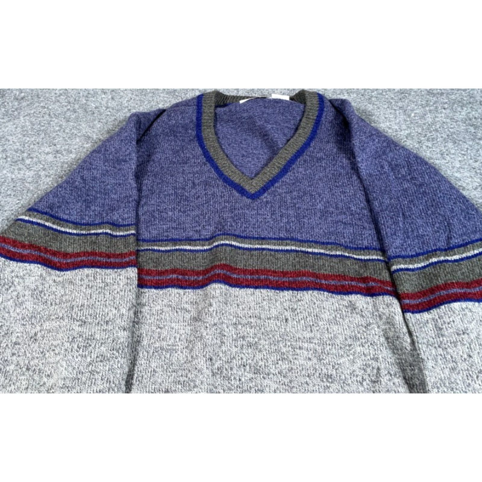 Vintage VINTAGE Sweater Main Point: Preppy Striped V-Neck Adult XL Tall Gray Blue Wool Acrylic Pullover 90s Classic Hipster Retro Preppy Mens XL Tall Size US XL / EU 56 / 4 - 8 Thumbnail