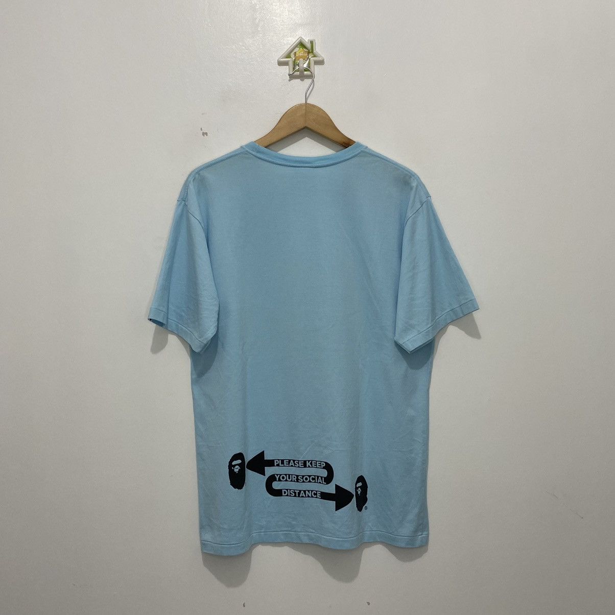 Bape Social Distancing Tee Size US XL / EU 56 / 4 - 2 Thumbnail