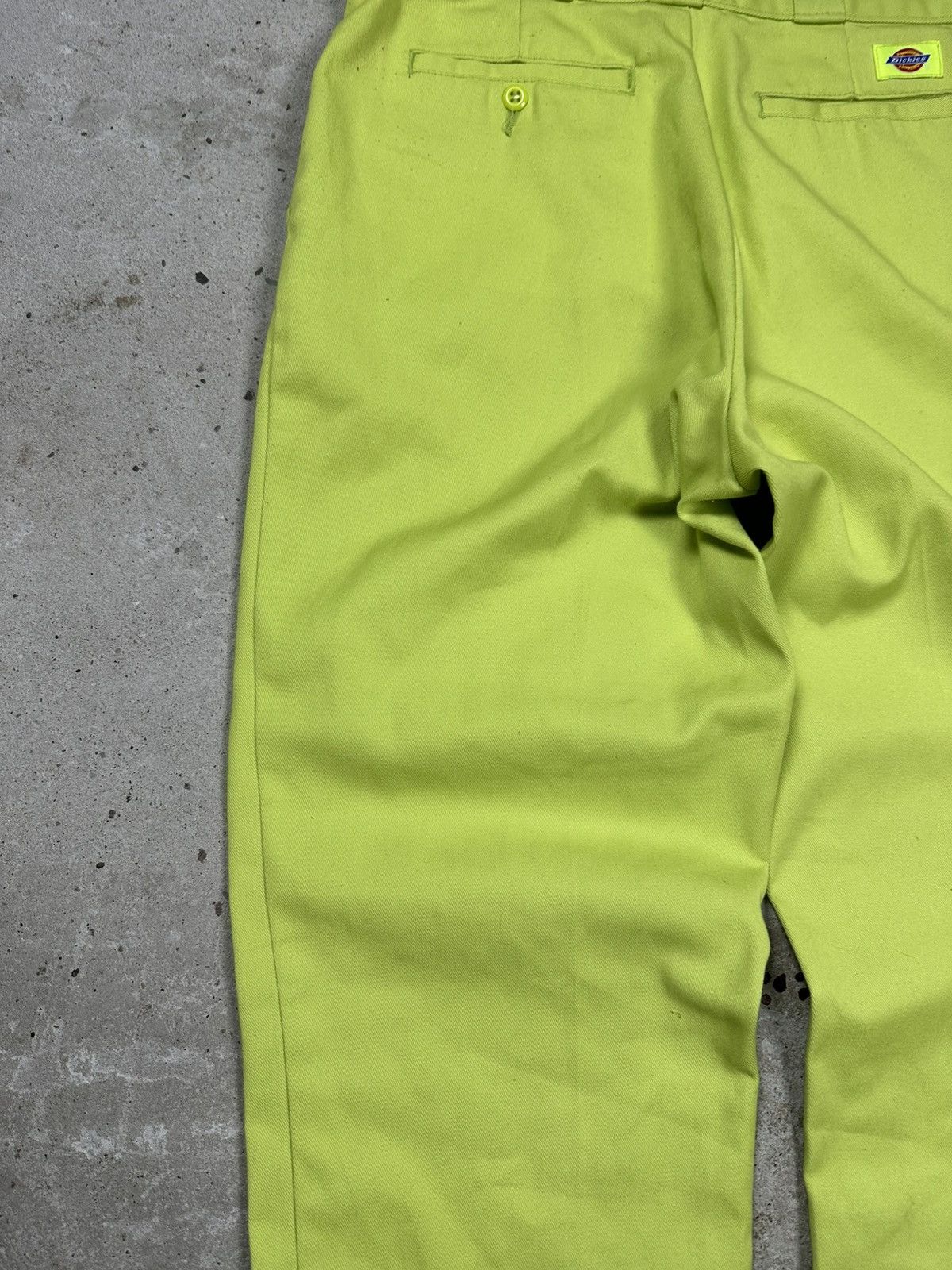 Dickies Dickies x Urban Outfiters Baggy Neon Chino Pants Size US 30 / EU 46 - 14 Thumbnail