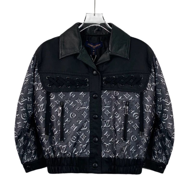 Louis Vuitton Louis Vuitton Long Sleeve Jacket with Color-Block Logo and Size XS / US 0-2 / IT 36-38 - 1 Thumbnail
