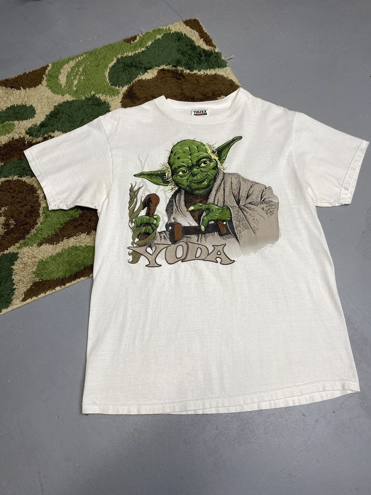 Vintage Vintage 90’s Yoda Star Wars T-Shirt Vtg Movie Tee Medium Size US M / EU 48-50 / 2 - 1 Thumbnail