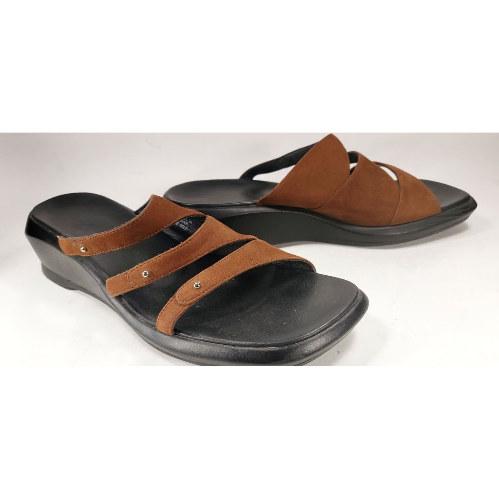 Clarks Clarks Slide Wedge Sandal Women's US 8.5M Brown 3 Crossovers Gold Bead Casual to Dress Business Mens Womens Size US 9 / IT 39 - 5 Thumbnail
