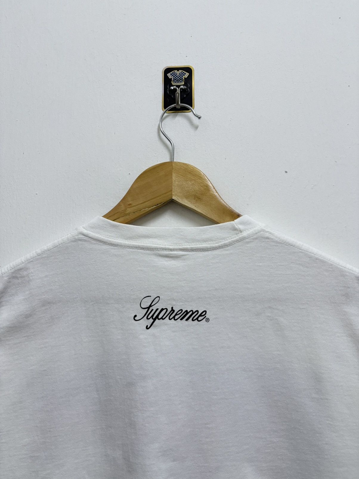 4GSELLER 2000’s Sarcastic “ FUCK Supreme “ Ripoff Superman T-Shirt Size US M / EU 48-50 / 2 - 4 Thumbnail
