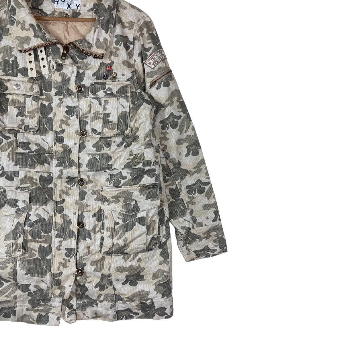 Other Vintage Roxy Surfing Floral Camouflage Pattern Field Jacket Size L / US 10 / IT 46 - 8 Thumbnail