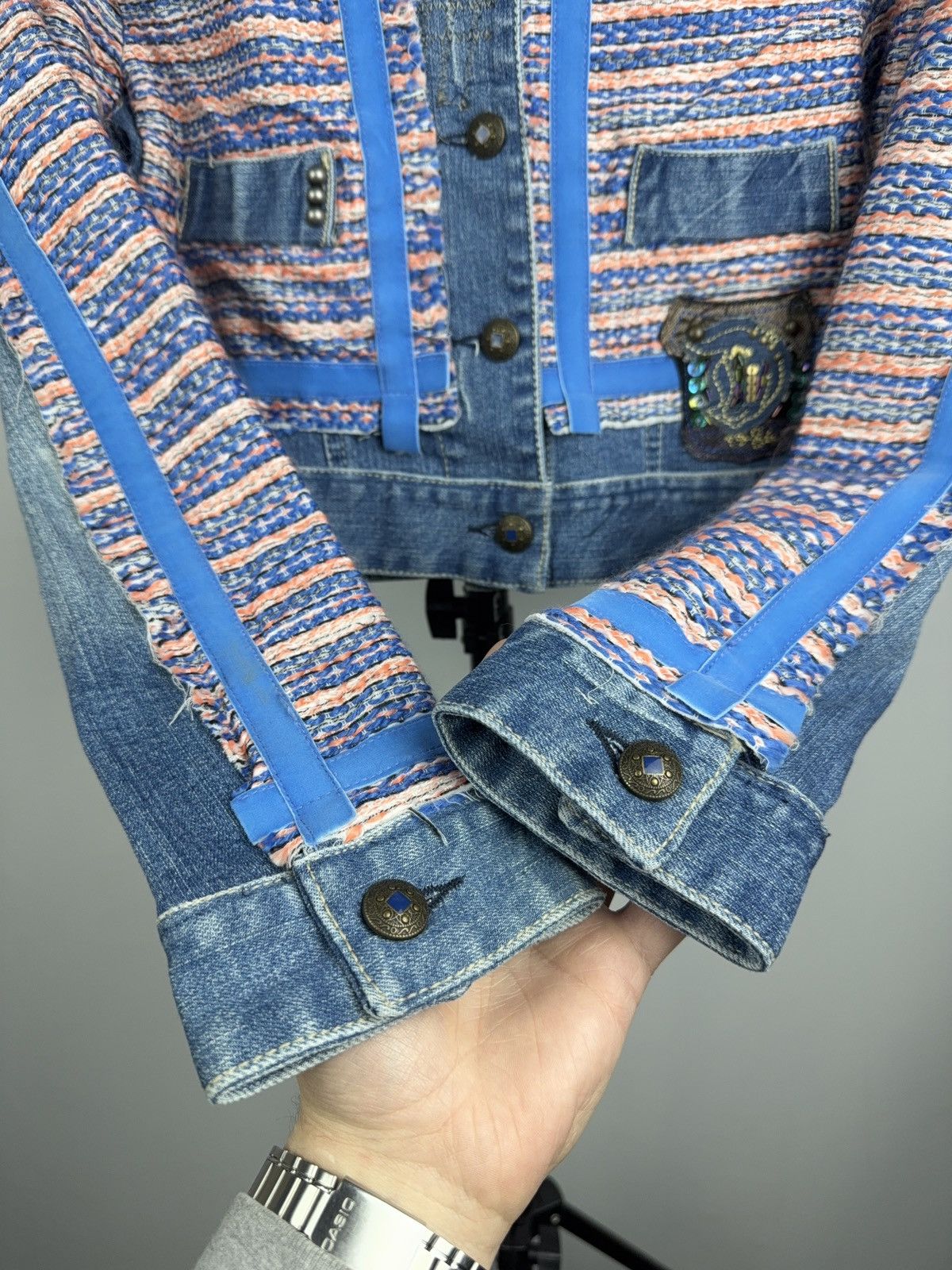 Desigual 00s Retro Desigual Patchwork Denim Cropped Jacket Y2K Size S / US 4 / IT 40 - 7 Thumbnail