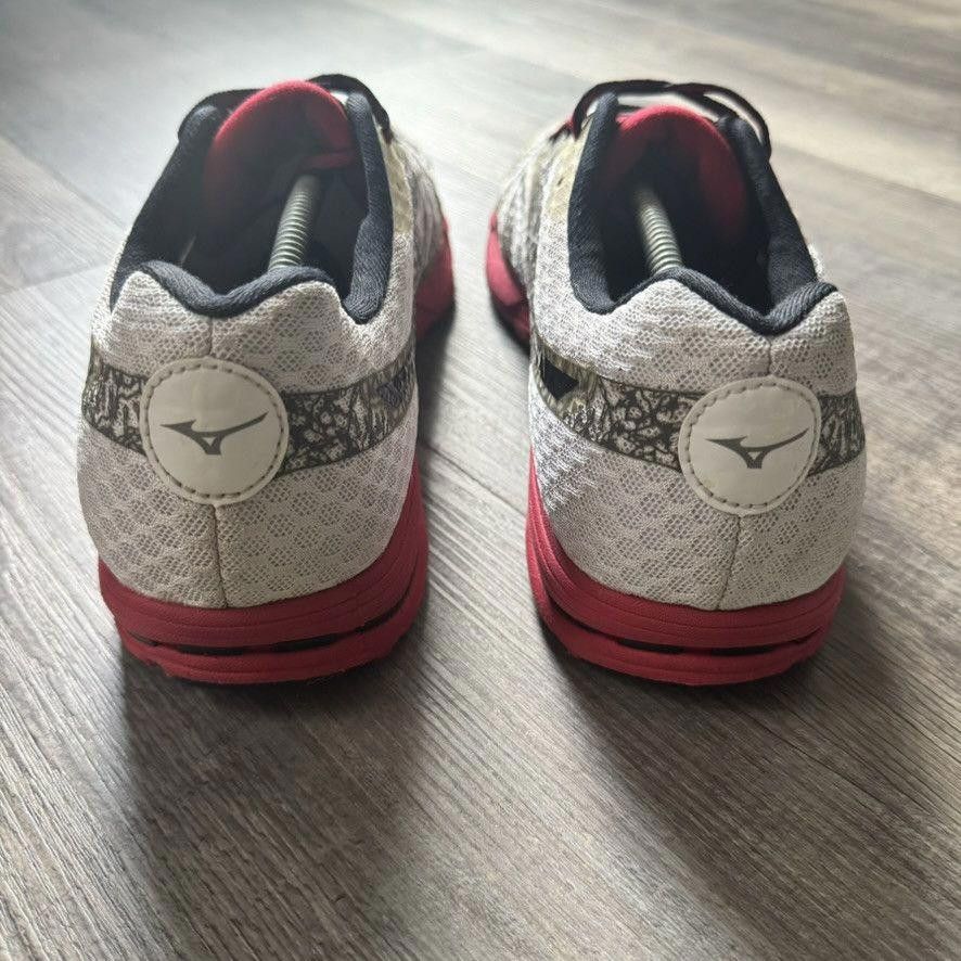 Mizuno MIZUNO • Wave Sayonara 2 (12.5M) Size US 12.5 / EU 45-46 - 7 Thumbnail